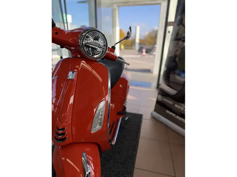Vespa Primavera 125 - foto 4