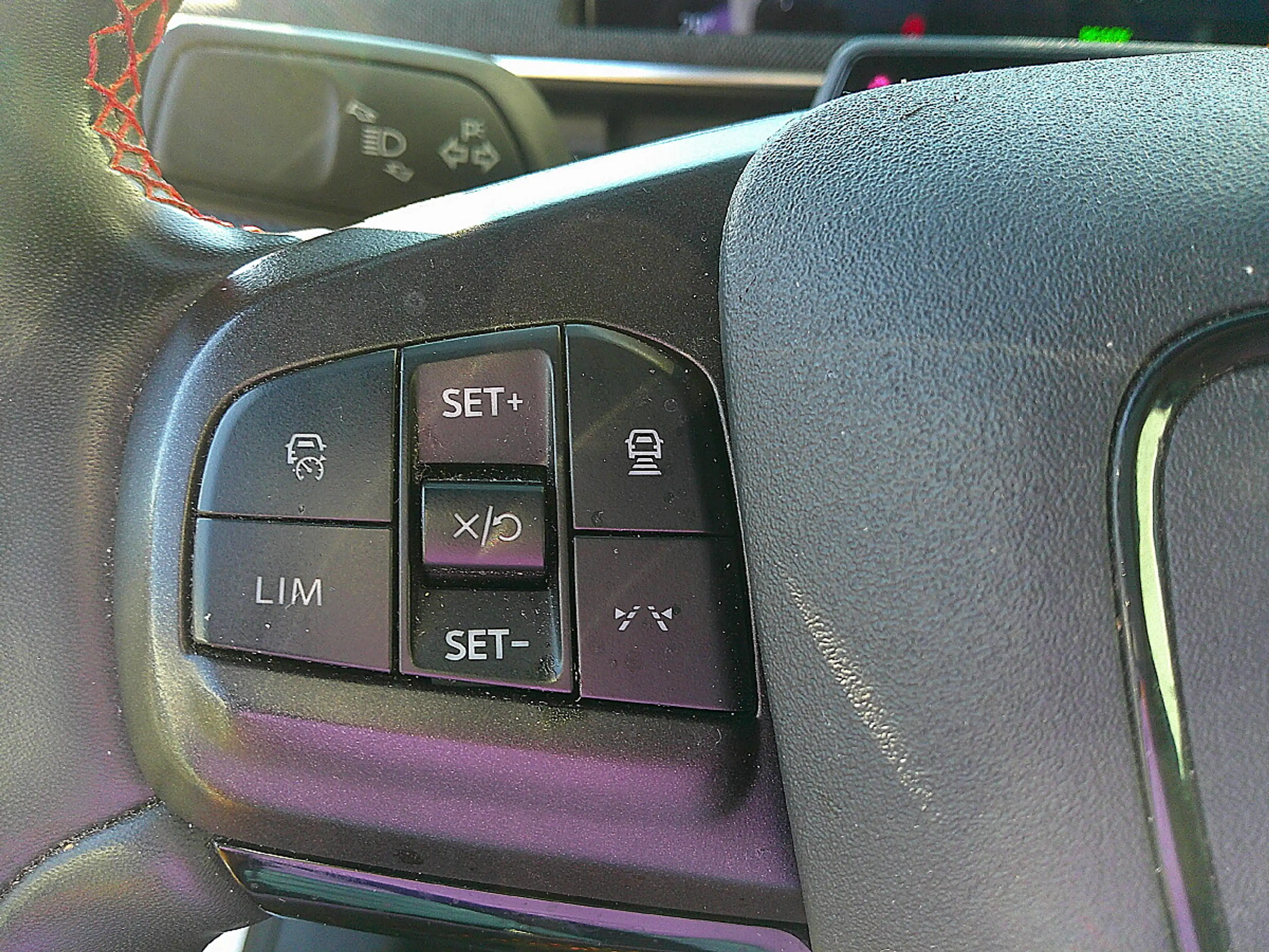 Ford Mustang Mach-E AWD Elektro Extended Range — photo 11