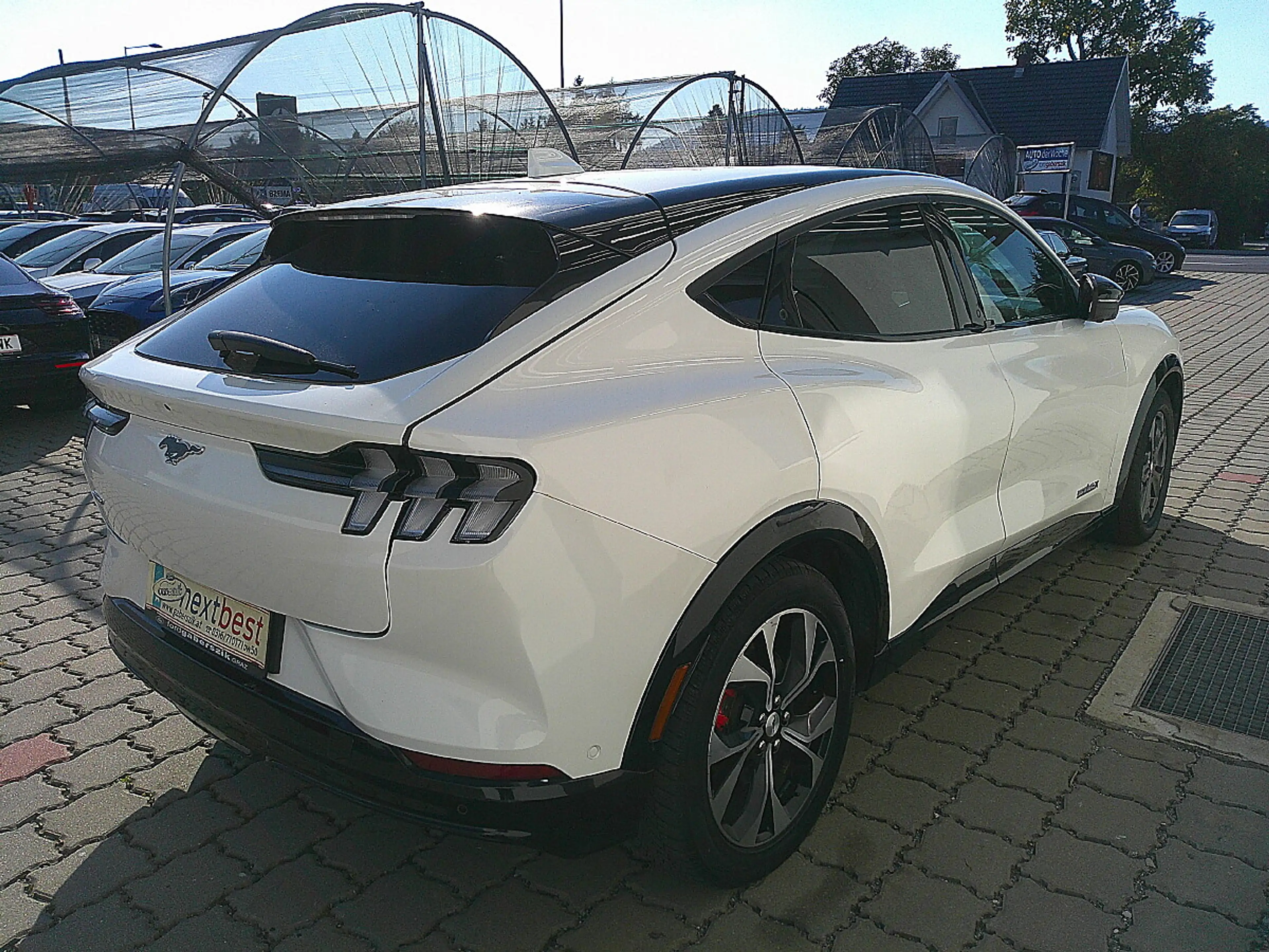 Ford Mustang Mach-E AWD Elektro Extended Range — photo 3