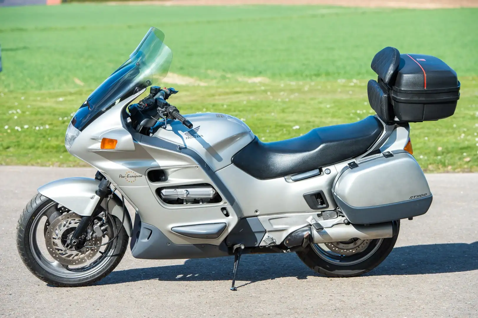 Honda Pan European 1100 ccm Silver - 2