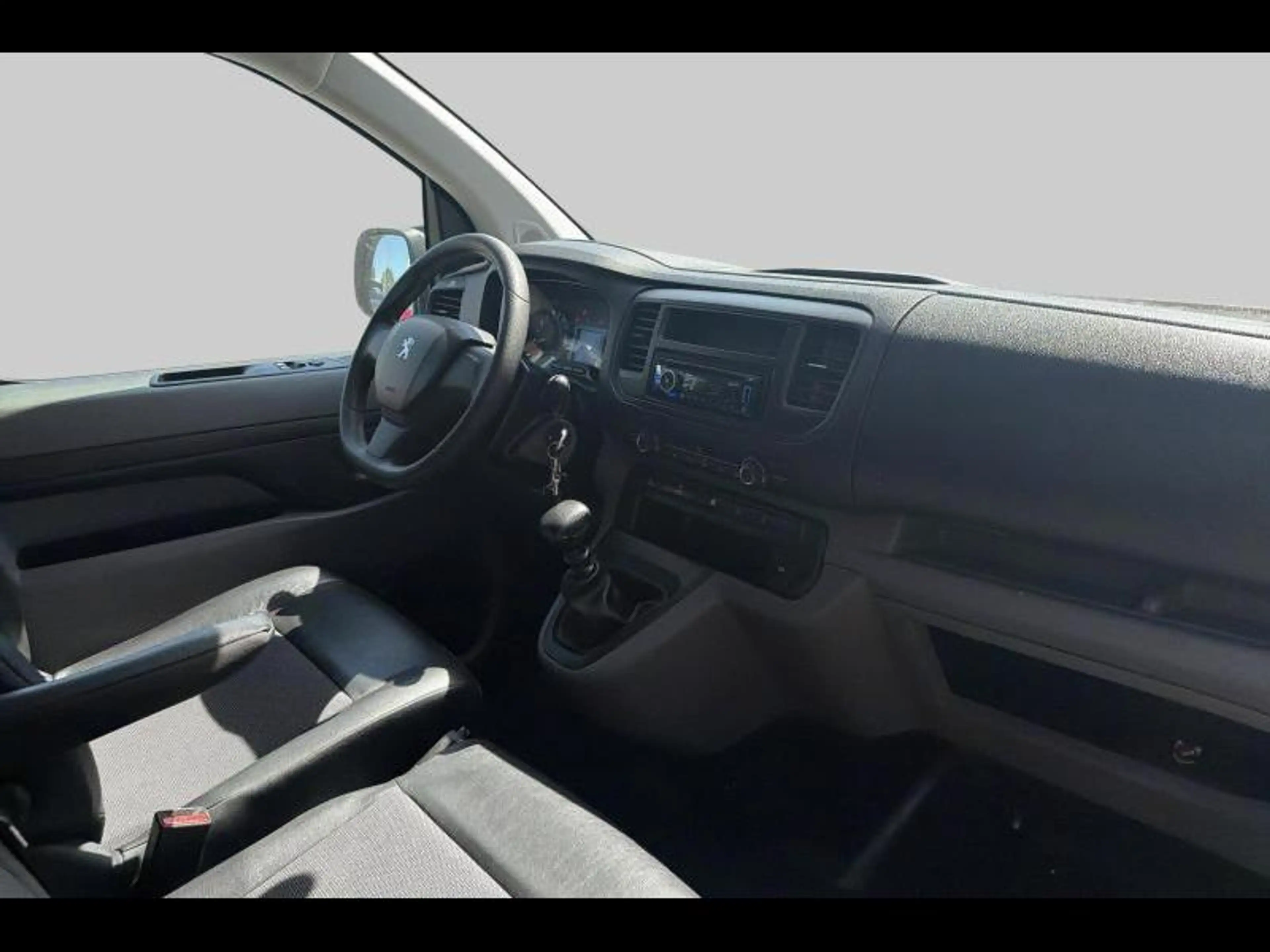 Peugeot Expert L2 1.5 HDI 100 pk - 6 v - margewagen — photo 6
