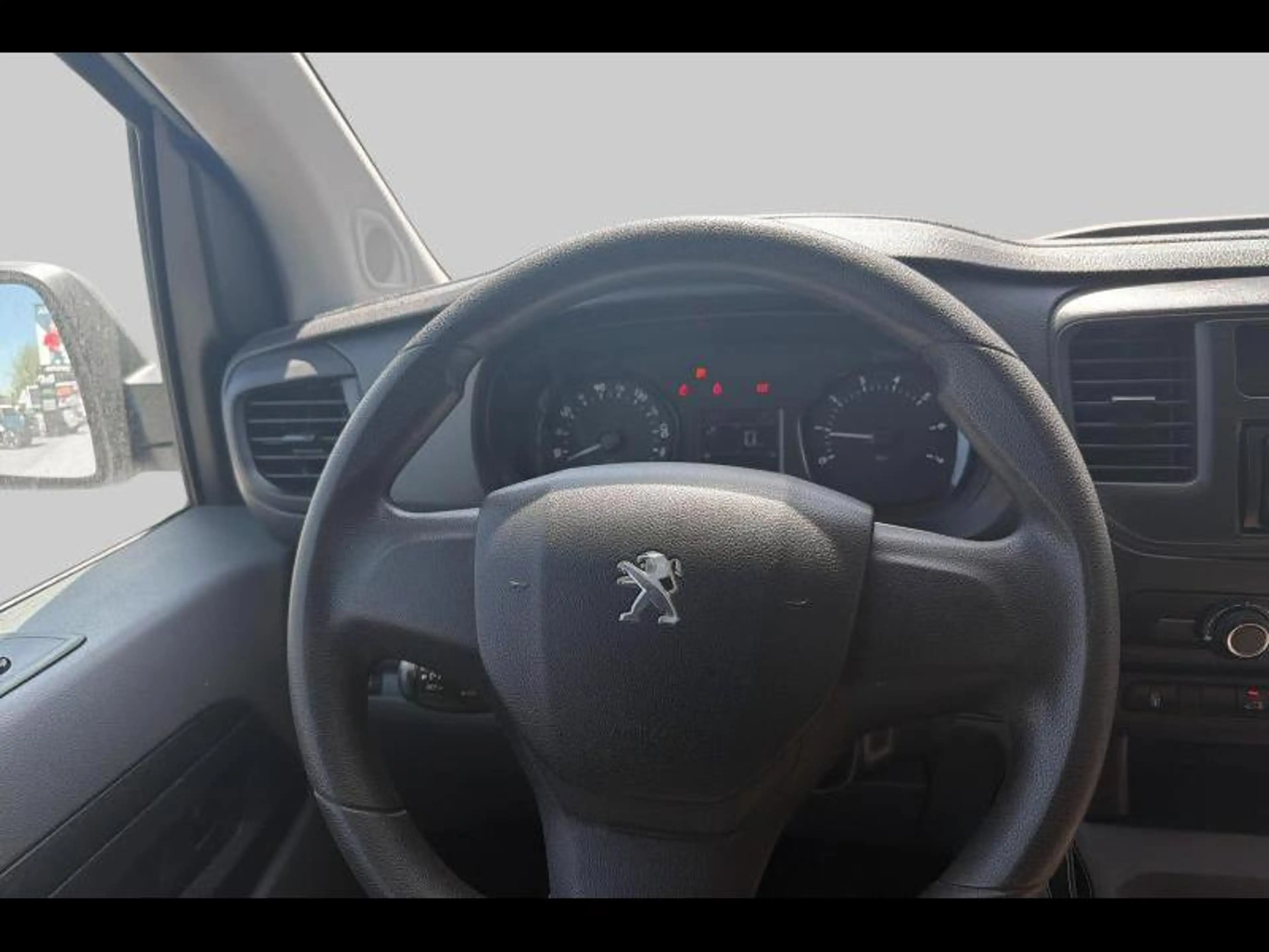 Peugeot Expert L2 1.5 HDI 100 pk - 6 v - margewagen — photo 10