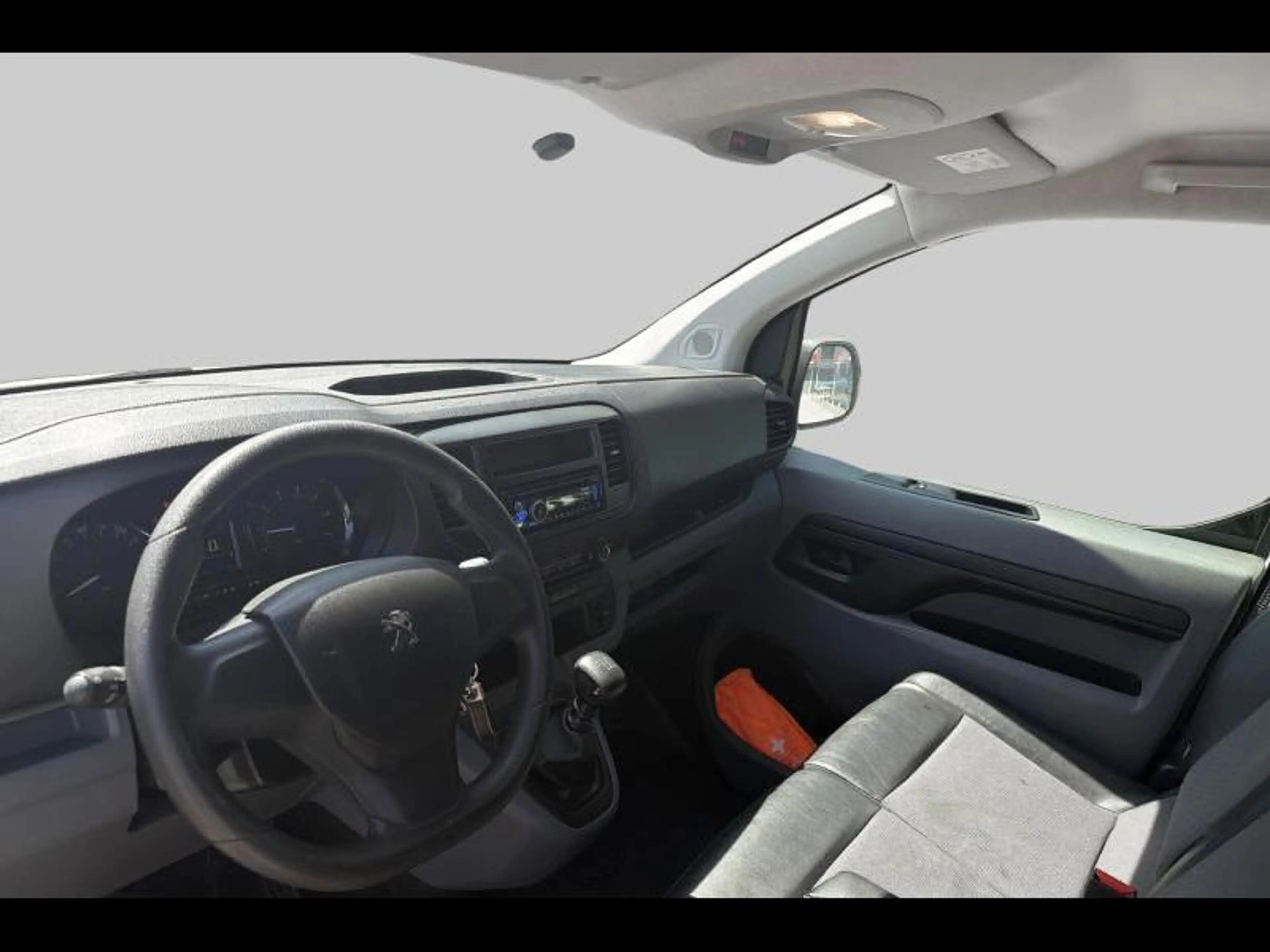 Peugeot Expert L2 1.5 HDI 100 pk - 6 v - margewagen — photo 9