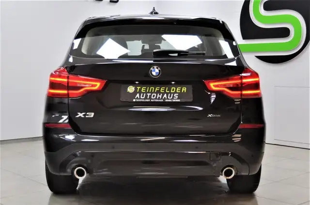 BMW X3 view 7