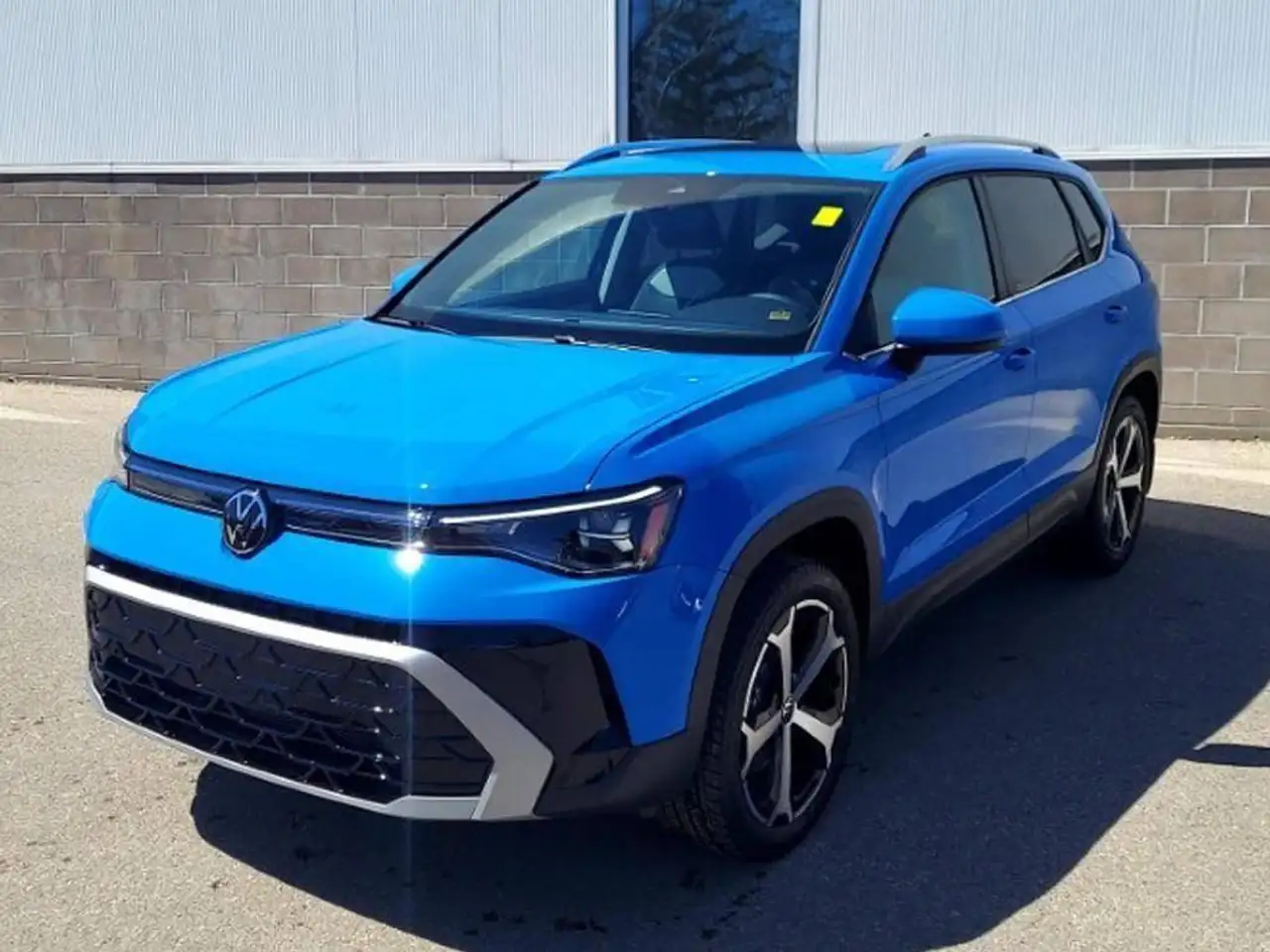 2025 Volkswagen Taos