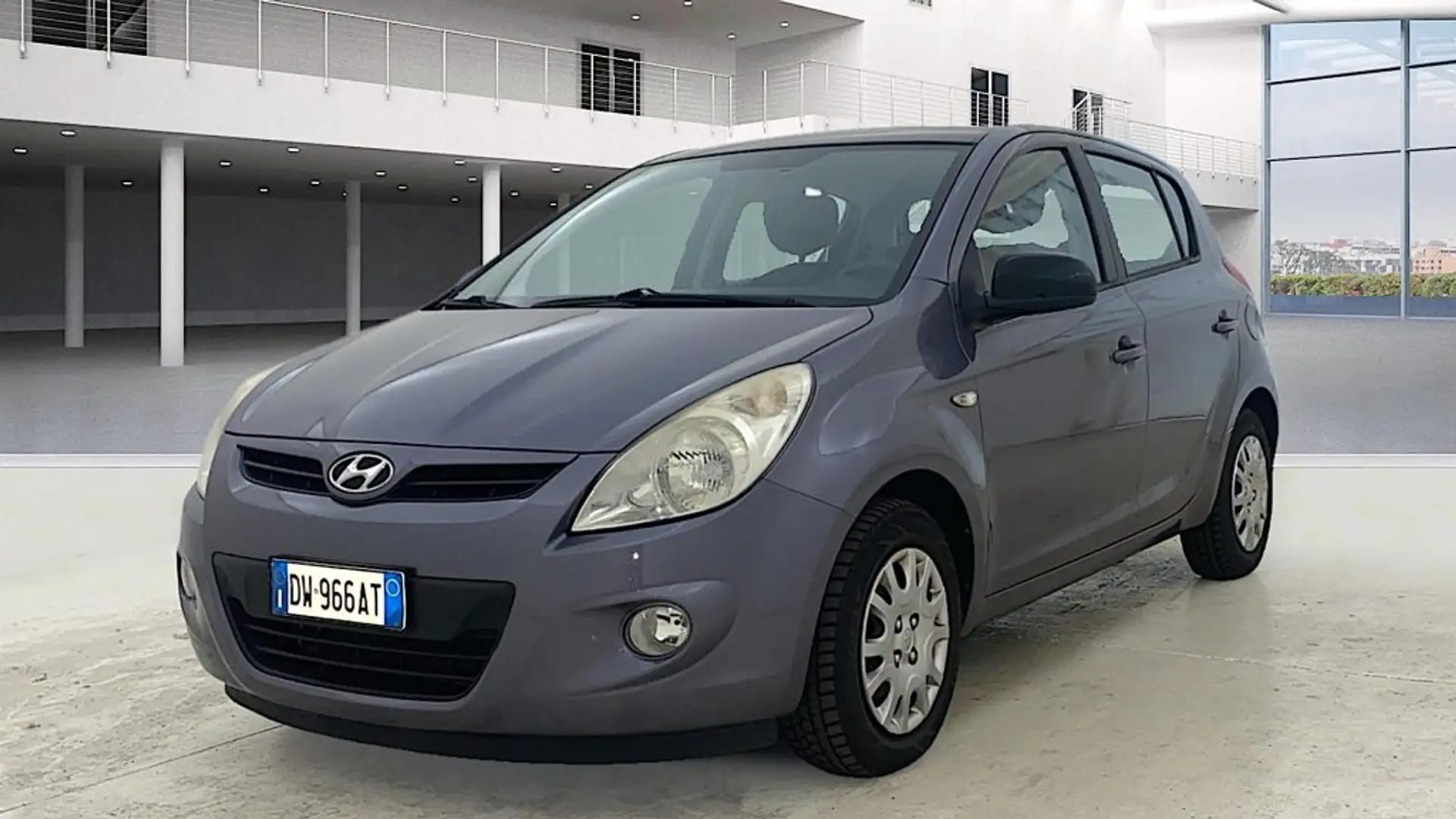 Hyundai i20 5p 1.2 Classic Gpl Grigio - 1
