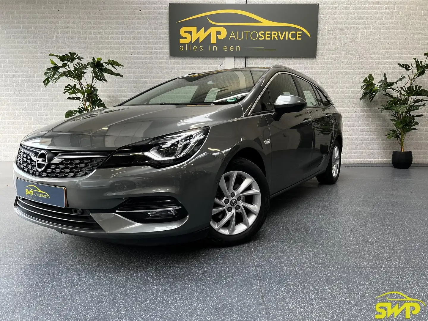 Opel Astra Sports Tourer 1.2 Ultimate | Navi | Trekhaak | Cam Gris - 1