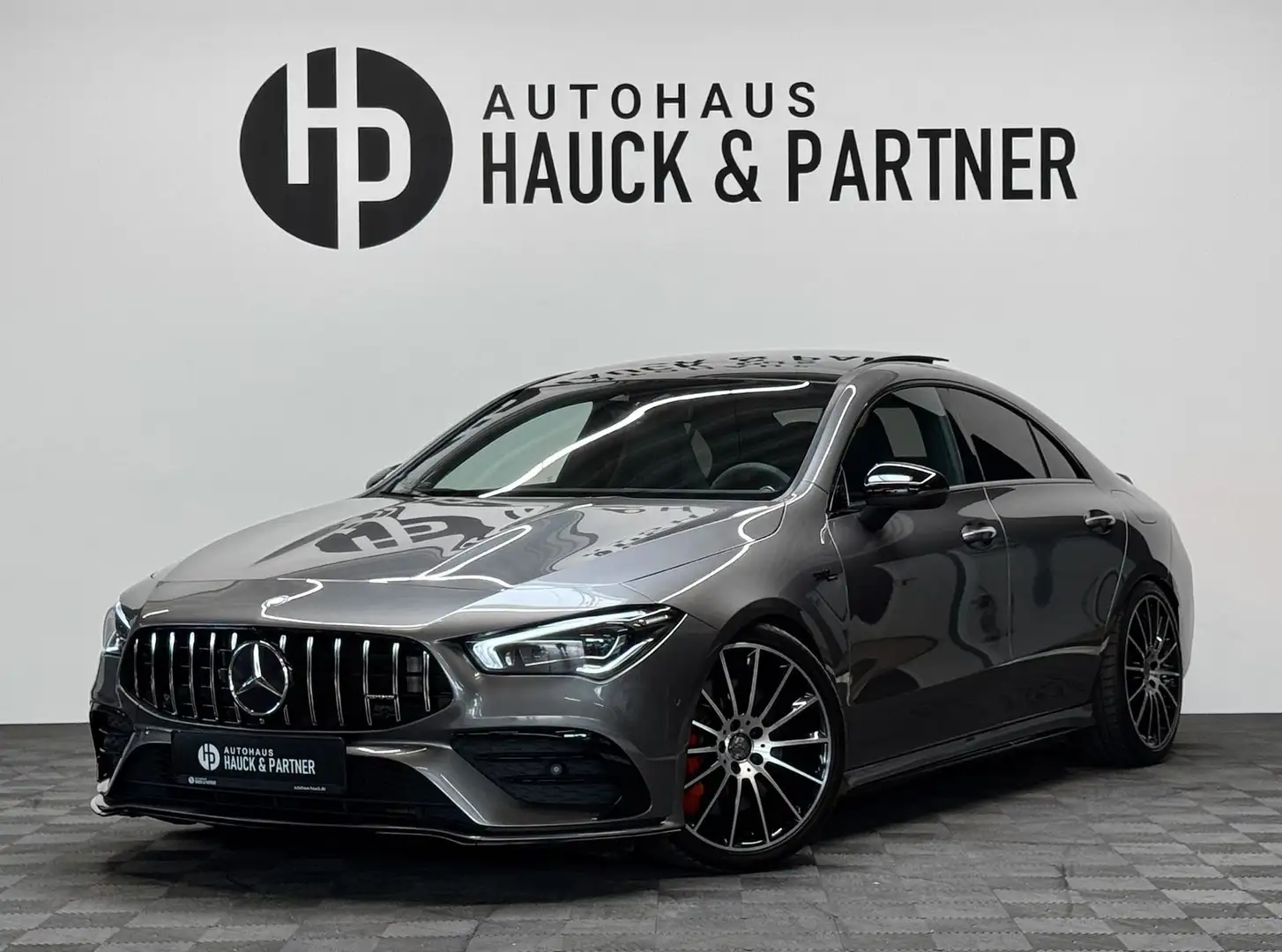 Mercedes-Benz CLA 35 AMG 4M *Schale*Pano*Aero*Burmester* Gris - 1