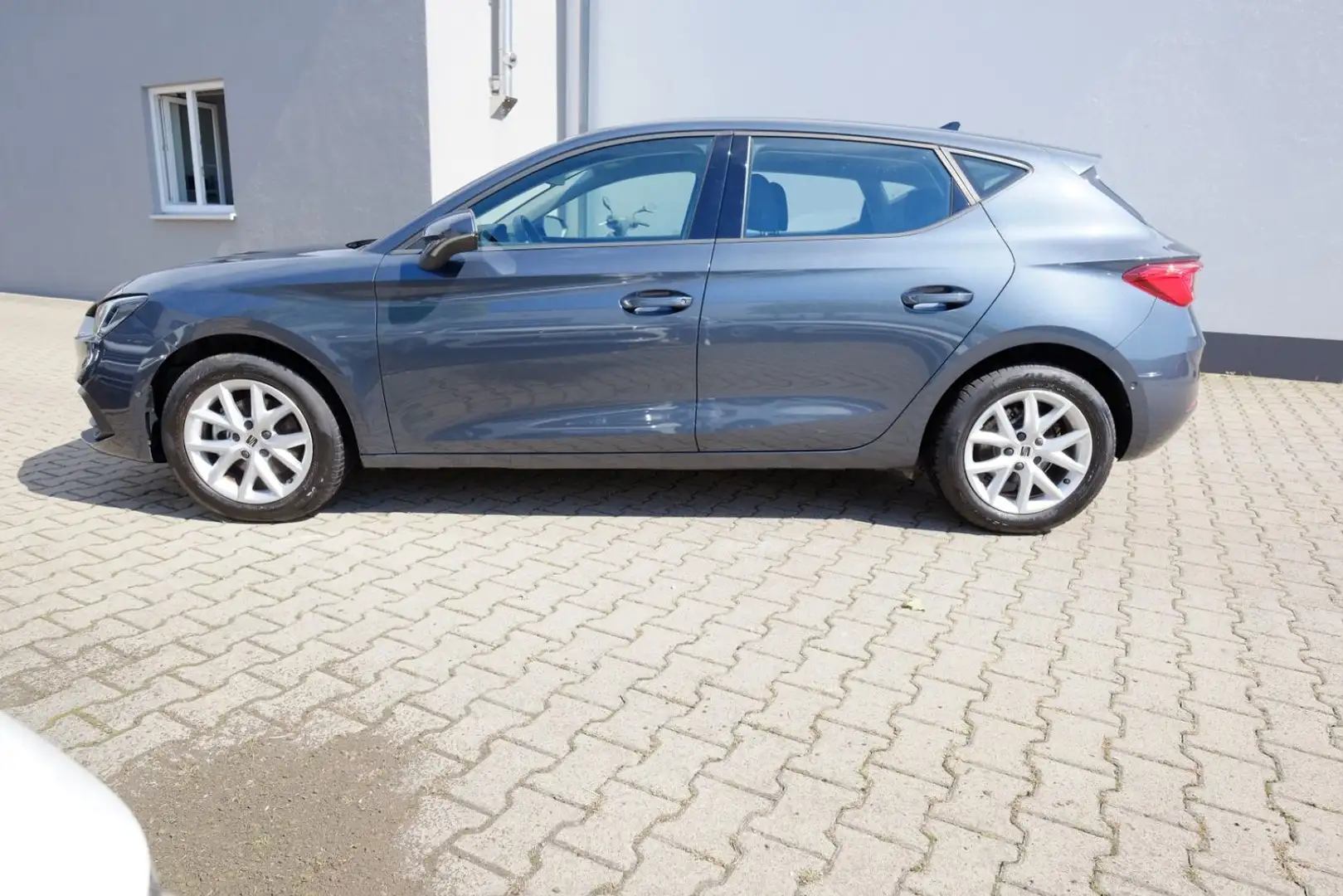 SEAT Leon 1.0TSI Style Kamera/LED/AppC/ACC/Nebel Grijs - 1