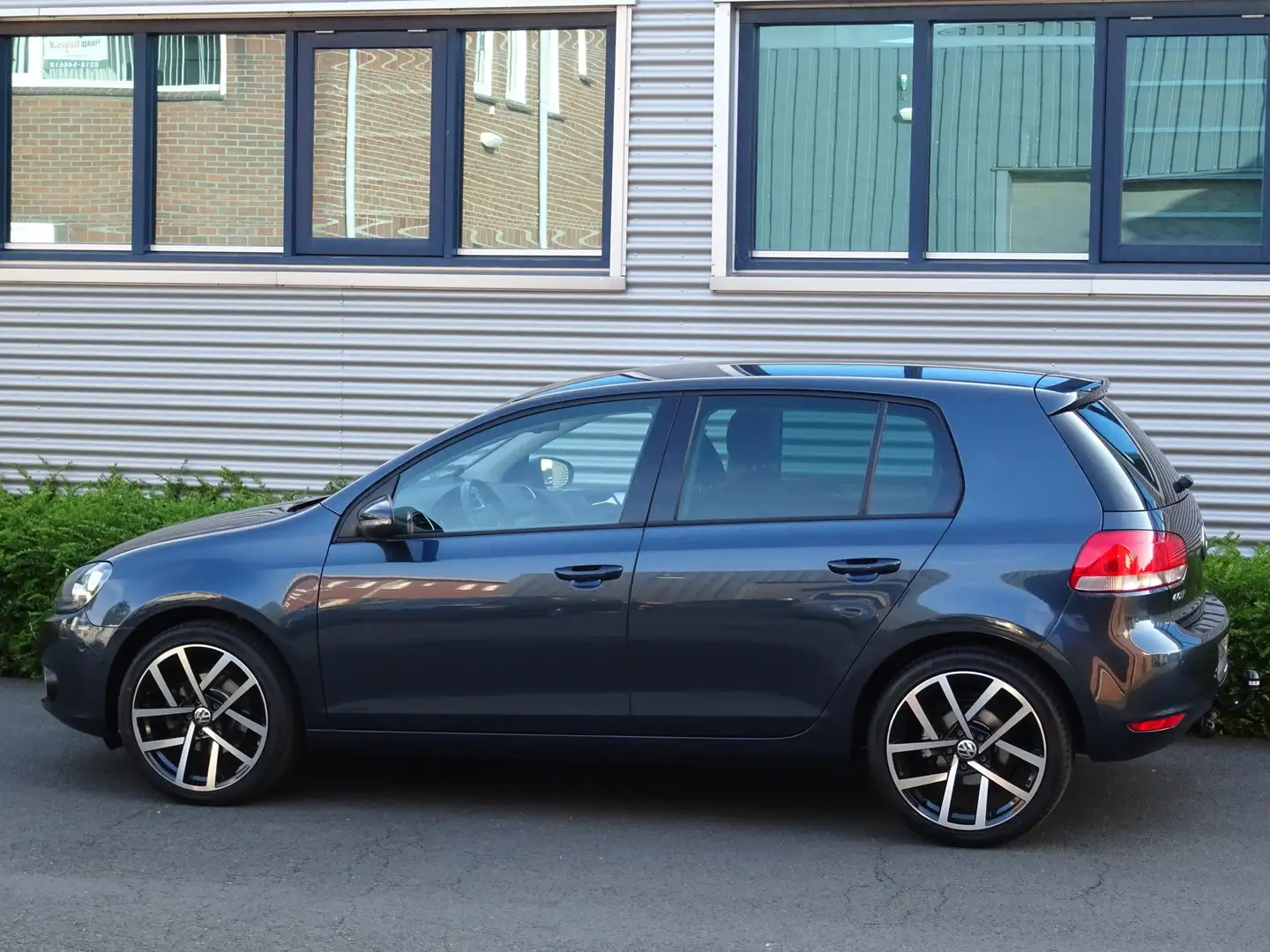 Volkswagen Golf 6 1.4 Team Climate Cruise Parkassist Navigatie Blauw - 2
