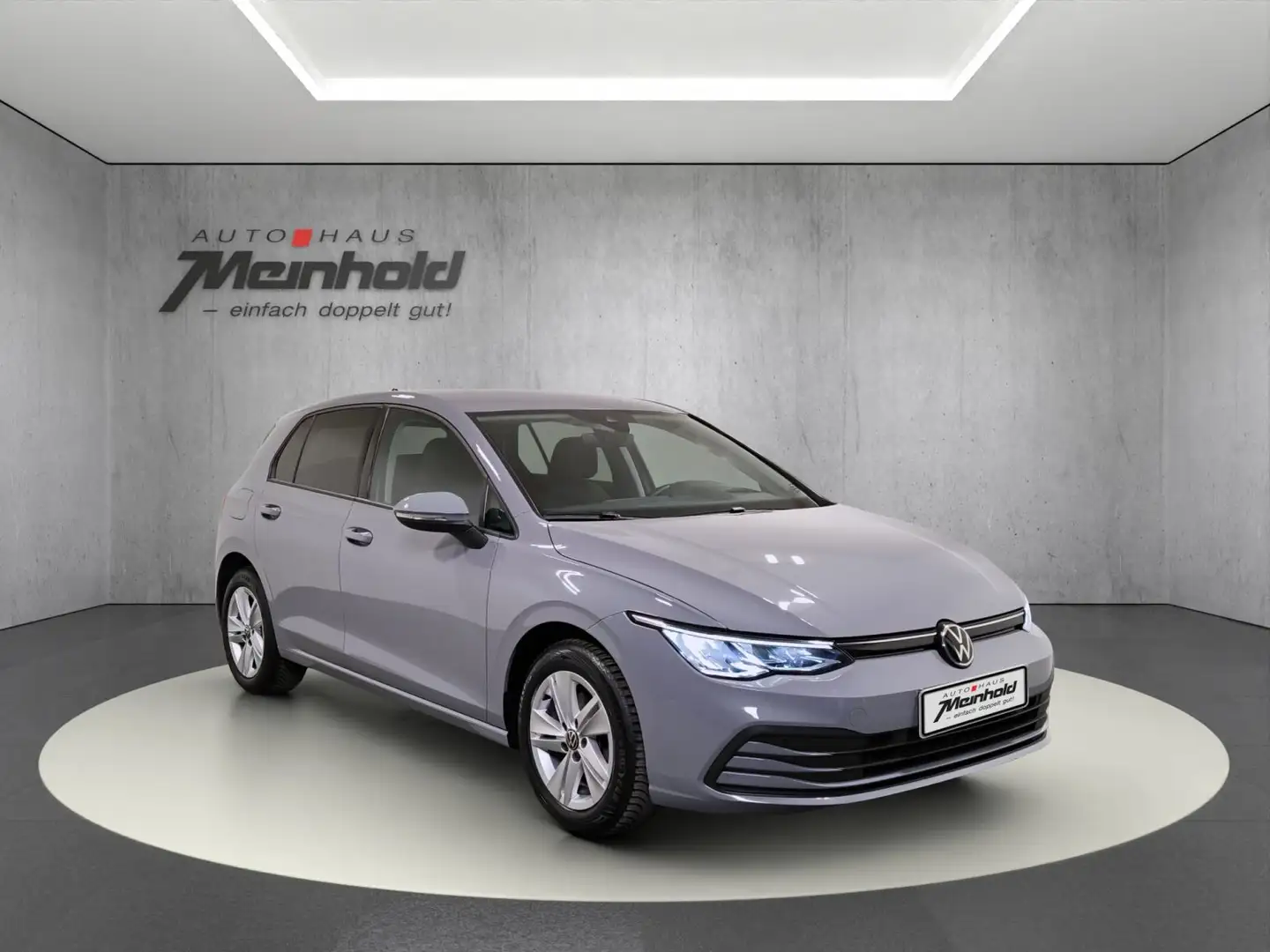 Volkswagen Golf 1.5 TSI Life, AHK, Kamera, ACC, Navi, Sitzh Gris - 2