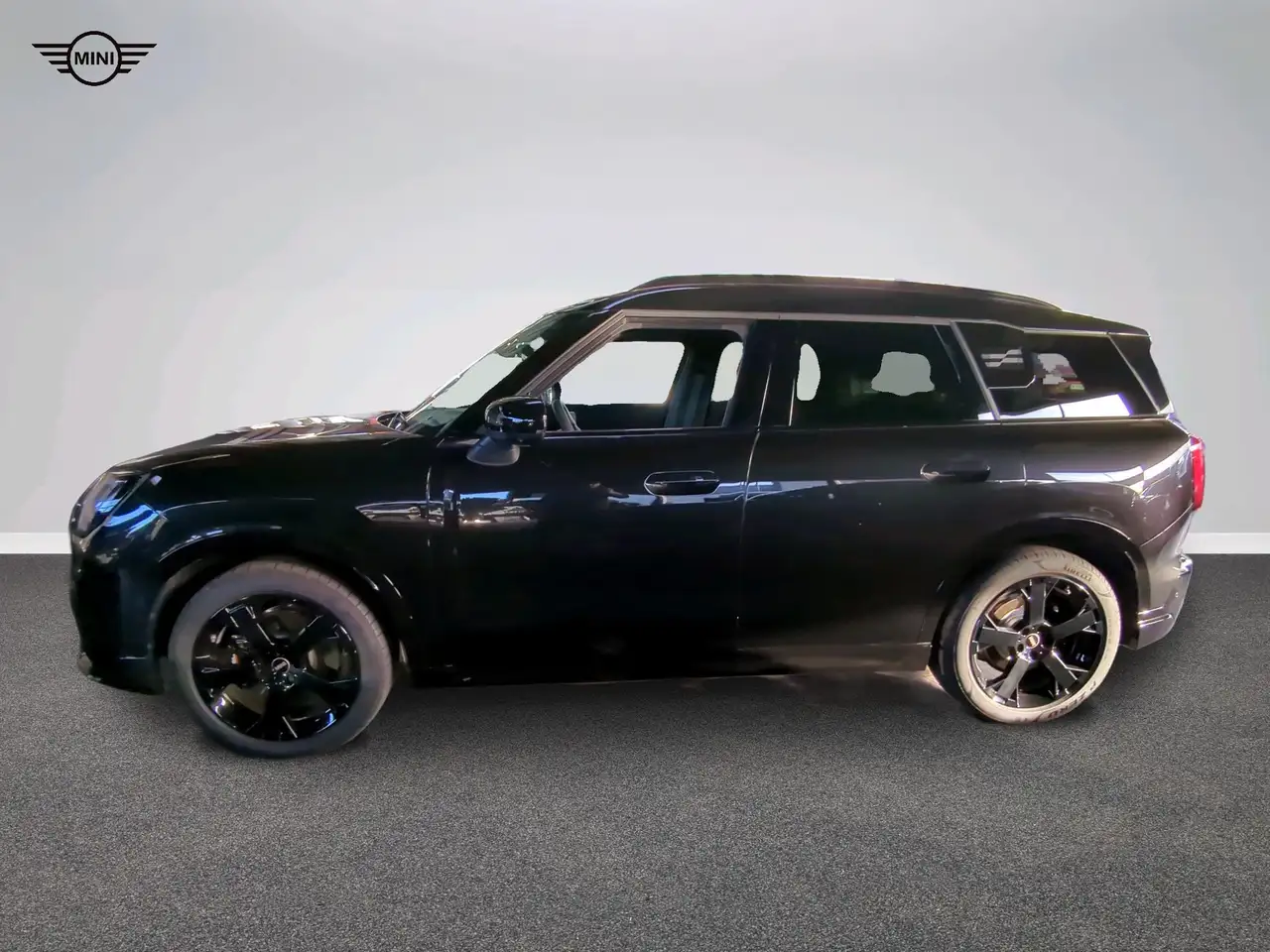 MINI Countryman C John Cooper Works Trim 2