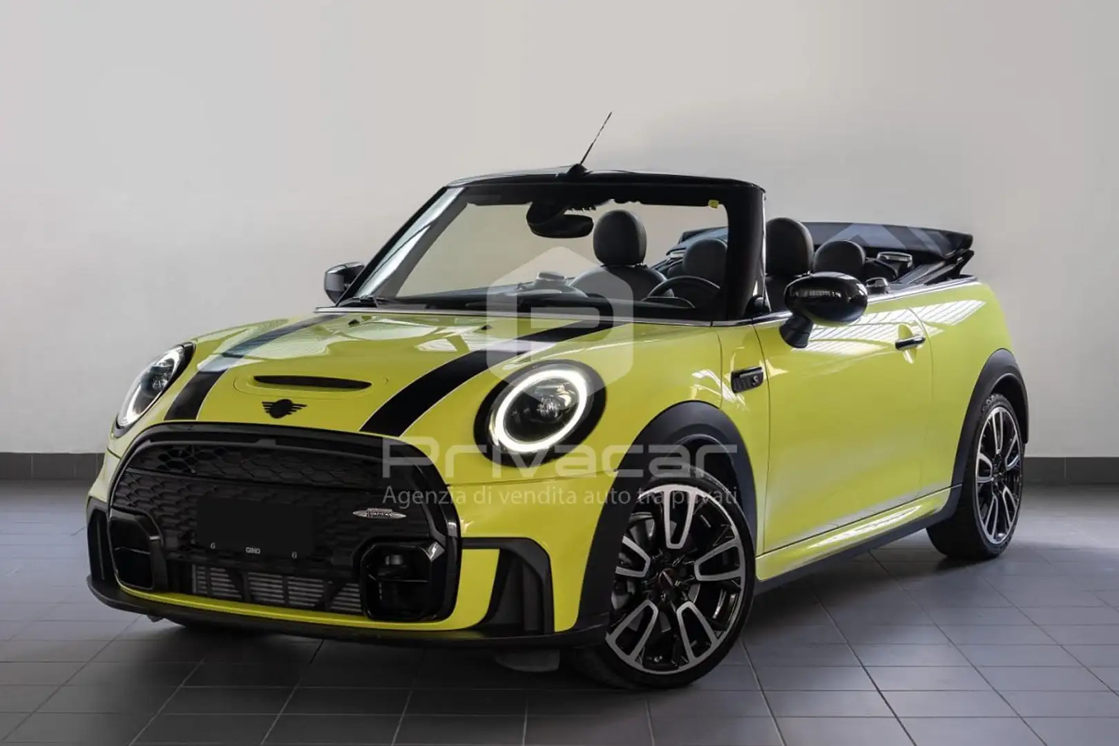 MINI John Cooper Works Cabrio Mini 2.0 Cooper S JCW Cabrio Jaune - 1
