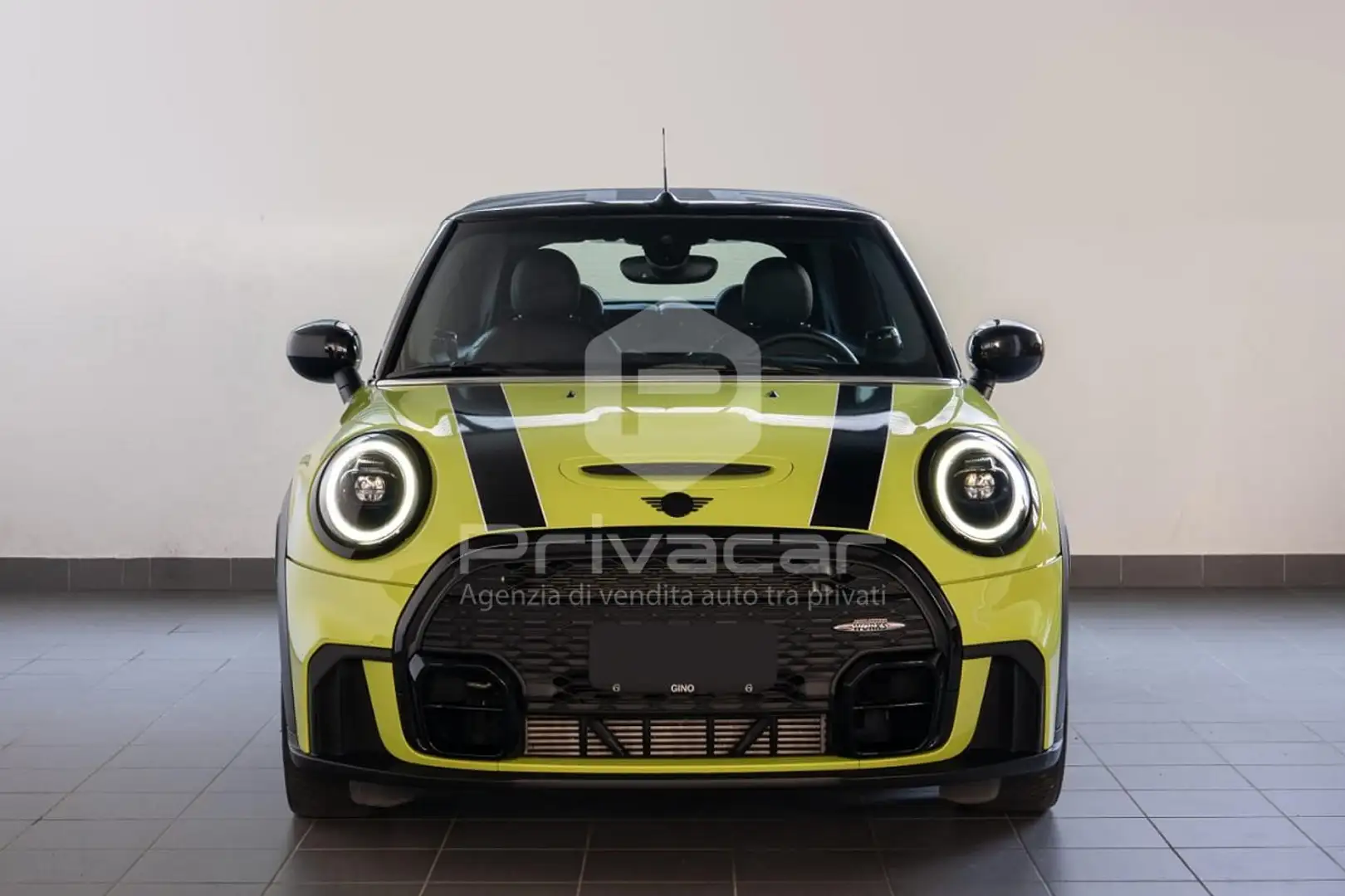MINI John Cooper Works Cabrio Mini 2.0 Cooper S JCW Cabrio Jaune - 2