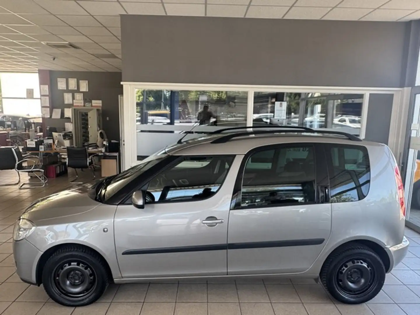 Skoda Roomster Style Plus Edition 1. Hand SHZ Klima Beige - 1