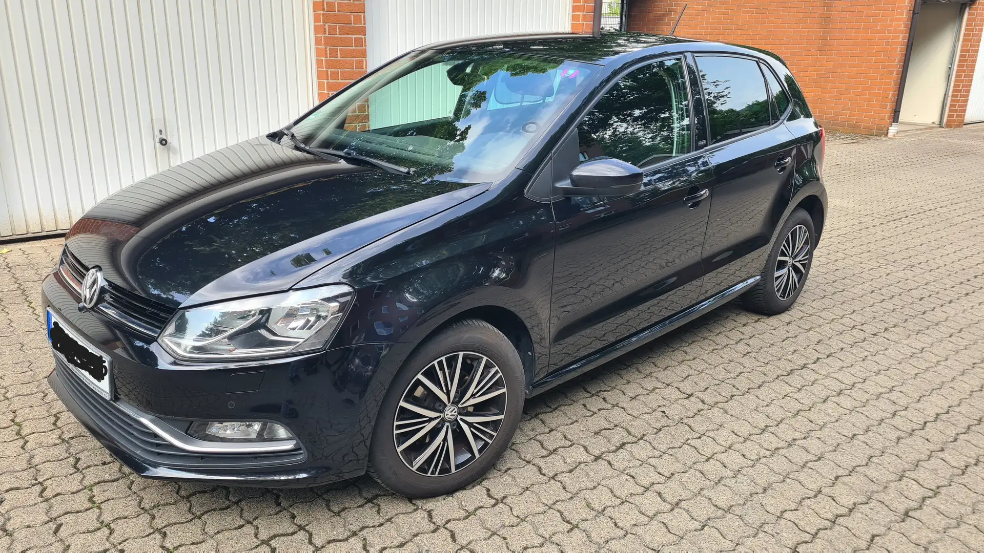 Volkswagen Polo Polo V 1.4 TDI Allstar*NAVI*SHZ*NEU*ZAHNRIEMEN*WP* Schwarz - 1