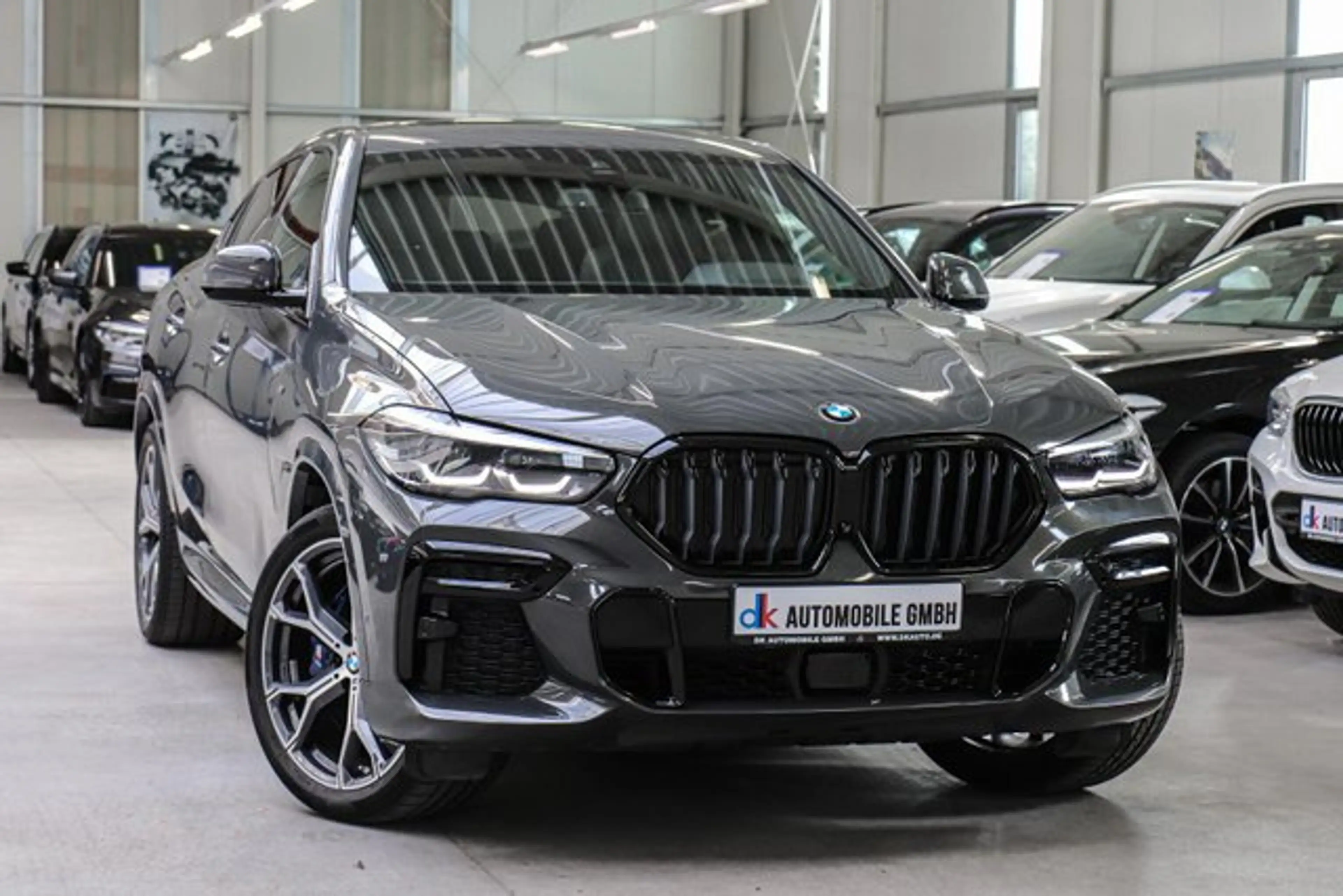 BMW X6 xDrive 30d Sport-Aut.///M SPORT/KAMERA/HUD/ — photo 2