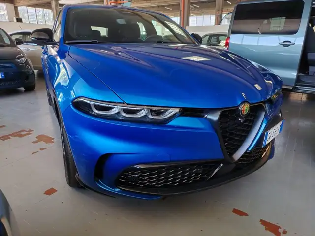 Alfa Romeo Tonale view 2