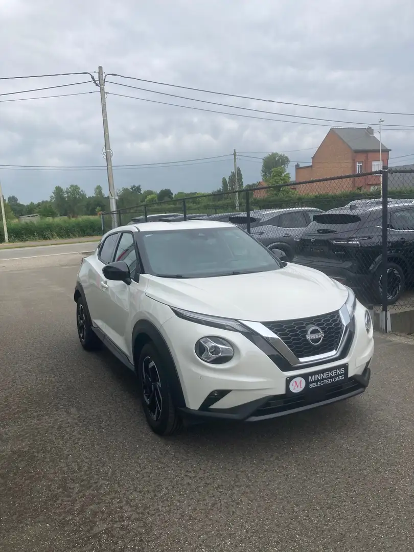 Nissan Juke 1.0 DIG-T 2WD N-Connecta (EU6AP) Wit - 1