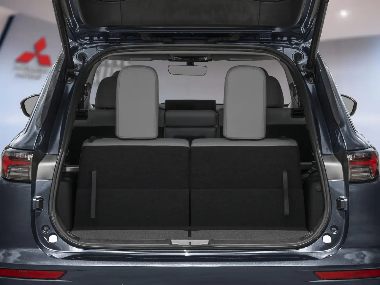 Mitsubishi Outlander снимка Mitsubishi Outlander