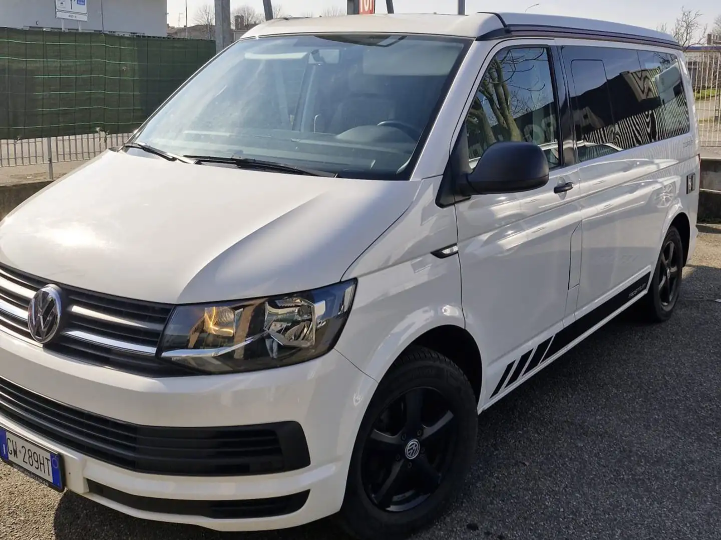 Volkswagen T6 California beach ocean Bianco - 1
