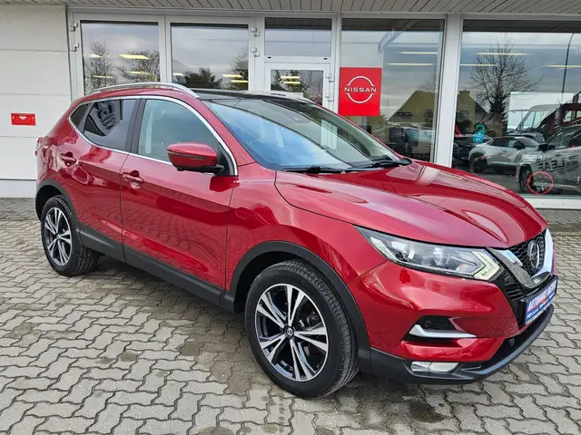 Nissan Qashqai 1,3 DIG T Zama DCT Aut. Ganzjahresreifen