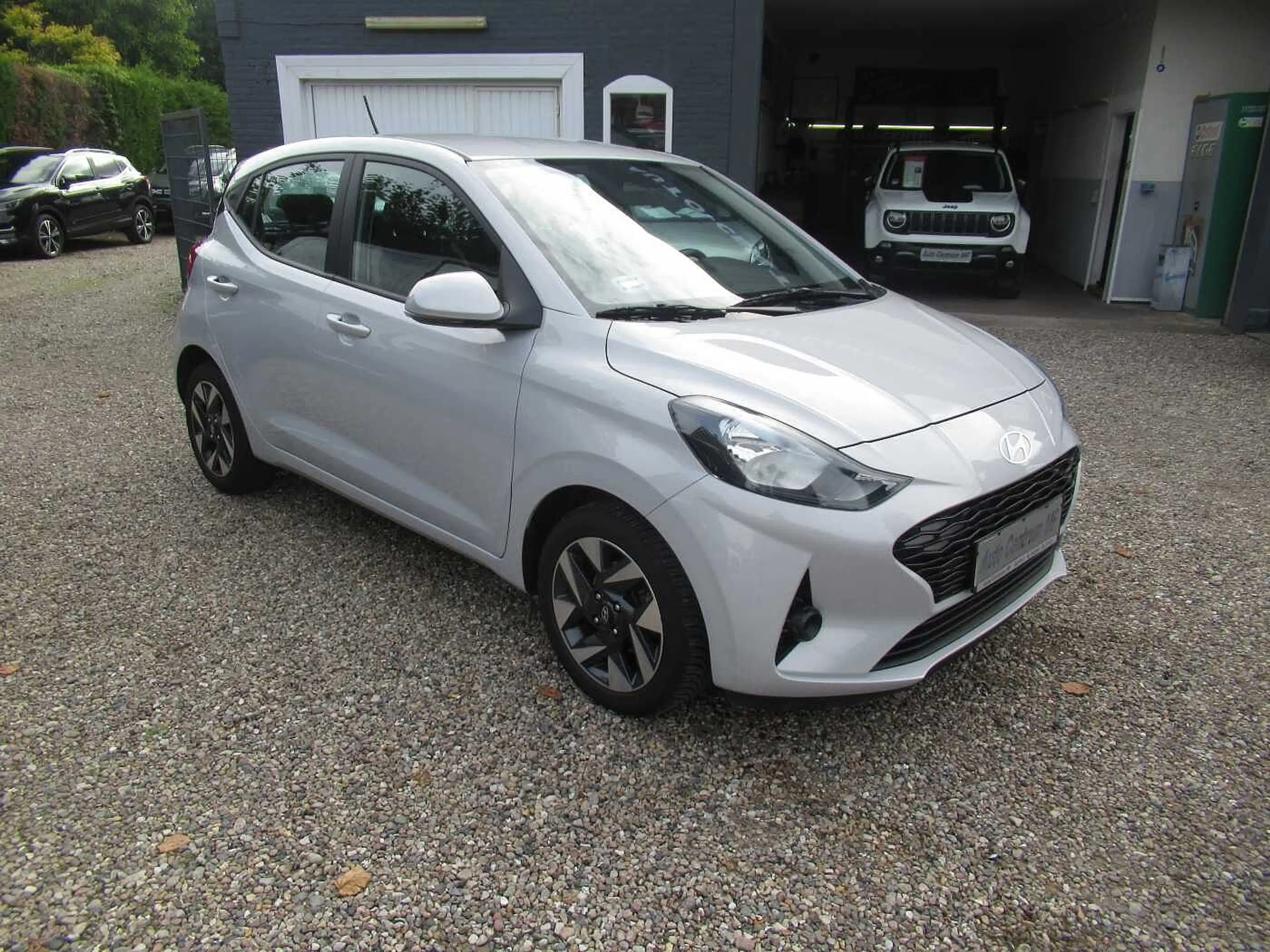 Hyundai i10 1.0 AMT Trend — photo 3