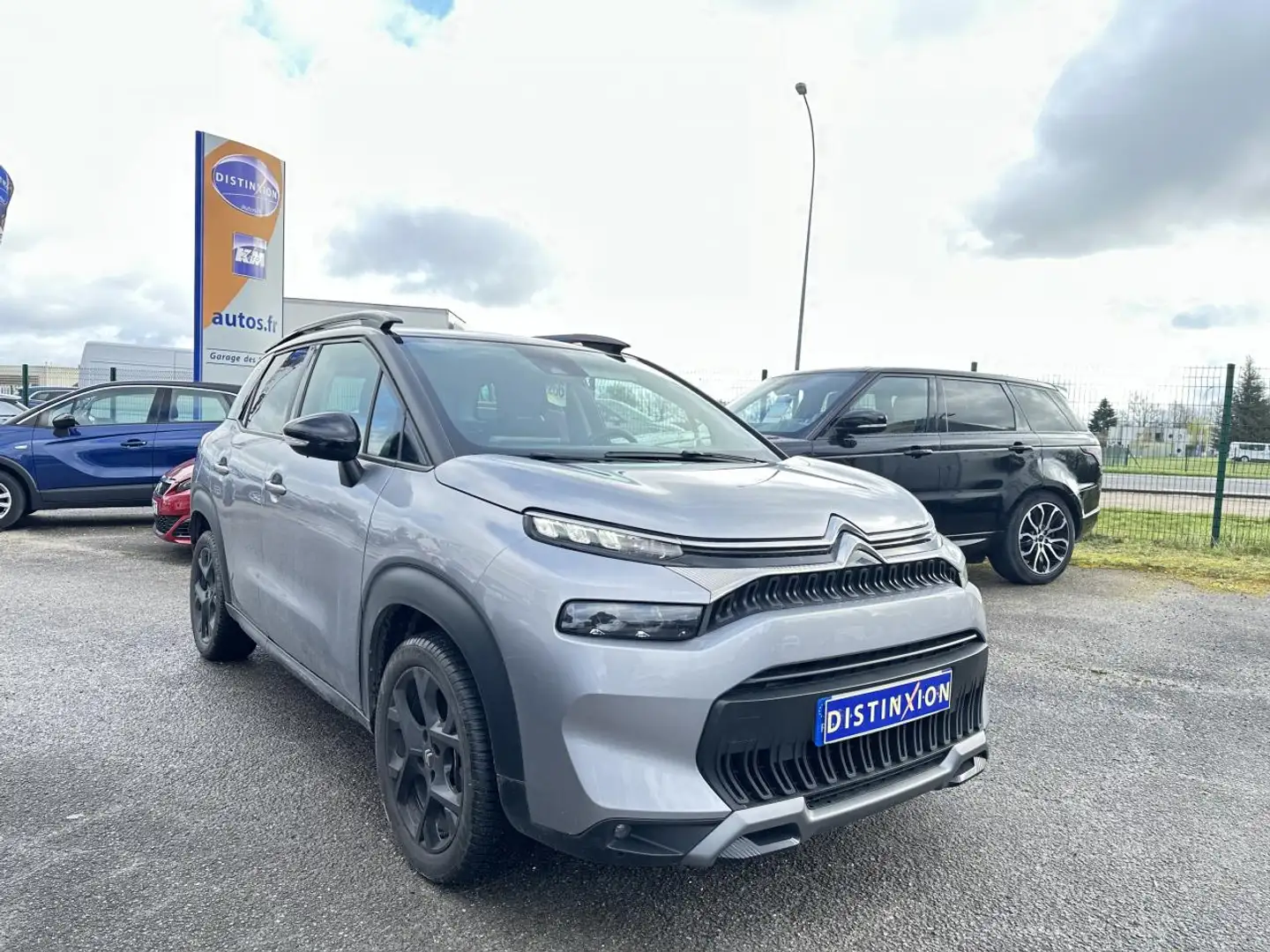 Citroen C3 Aircross 1.2 PureTech 12V - 110 S\u0026S Max + Grip Control + Main Libre + Caméra Grau - 2