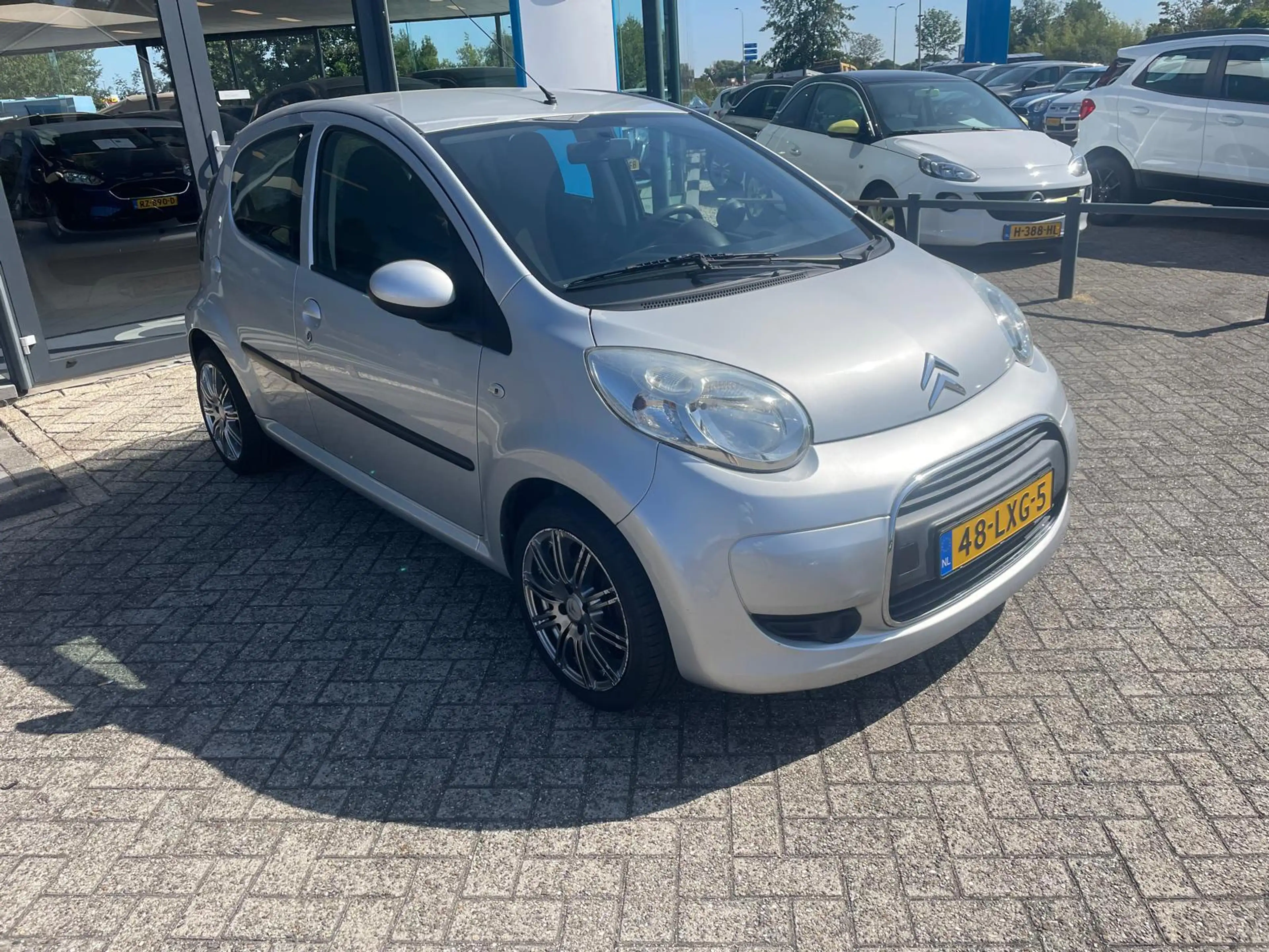 Citroen C1 1.0-12V Ambiance — photo 4