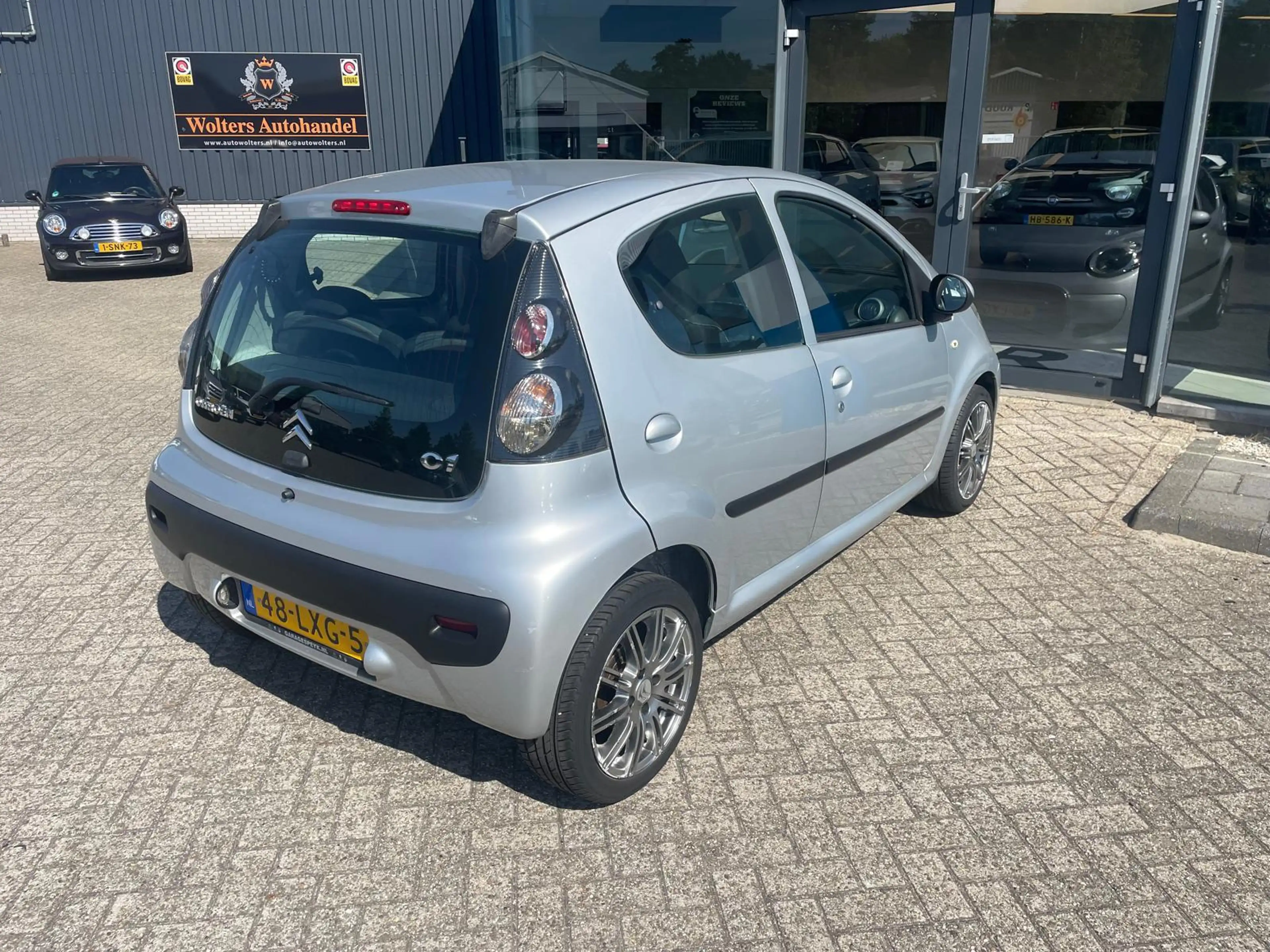 Citroen C1 1.0-12V Ambiance — photo 10