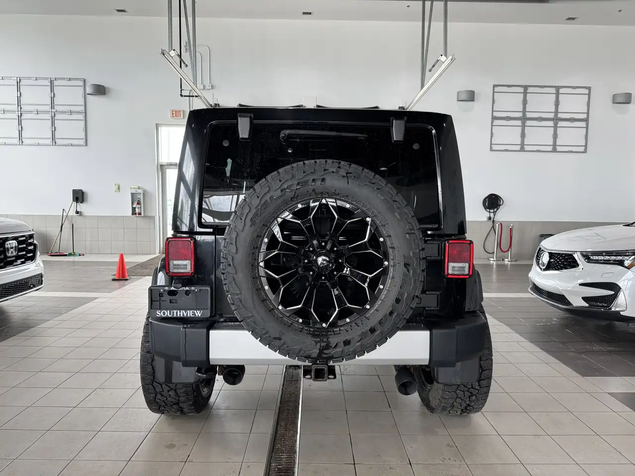 Jeep Wrangler снимка Jeep Wrangler