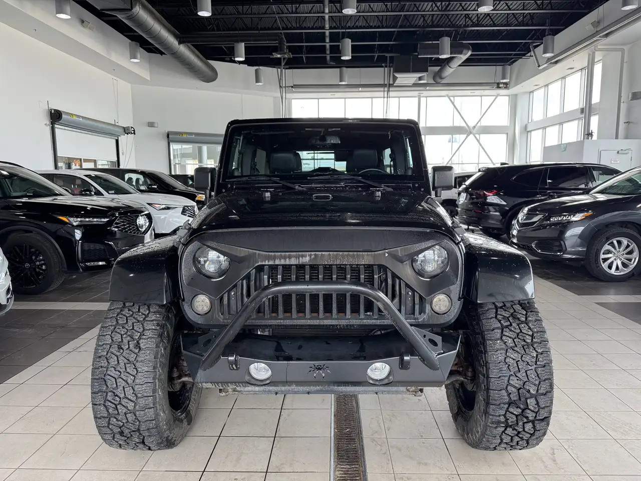 Jeep Wrangler снимка Jeep Wrangler