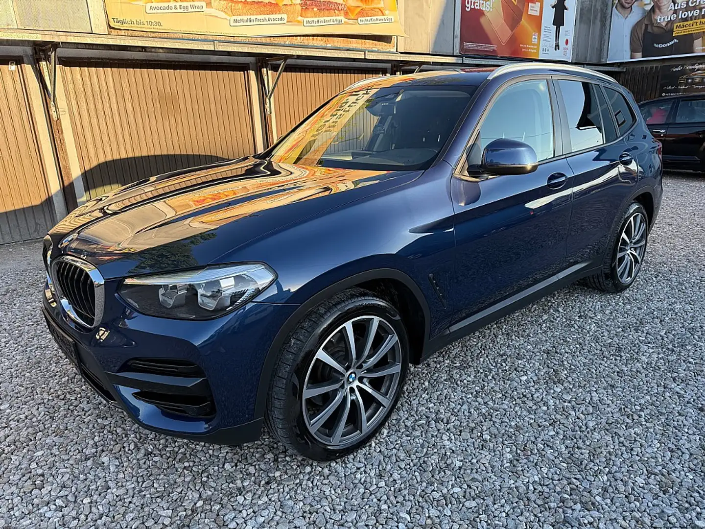 BMW X3 sDrive 2.0d Blau - 1
