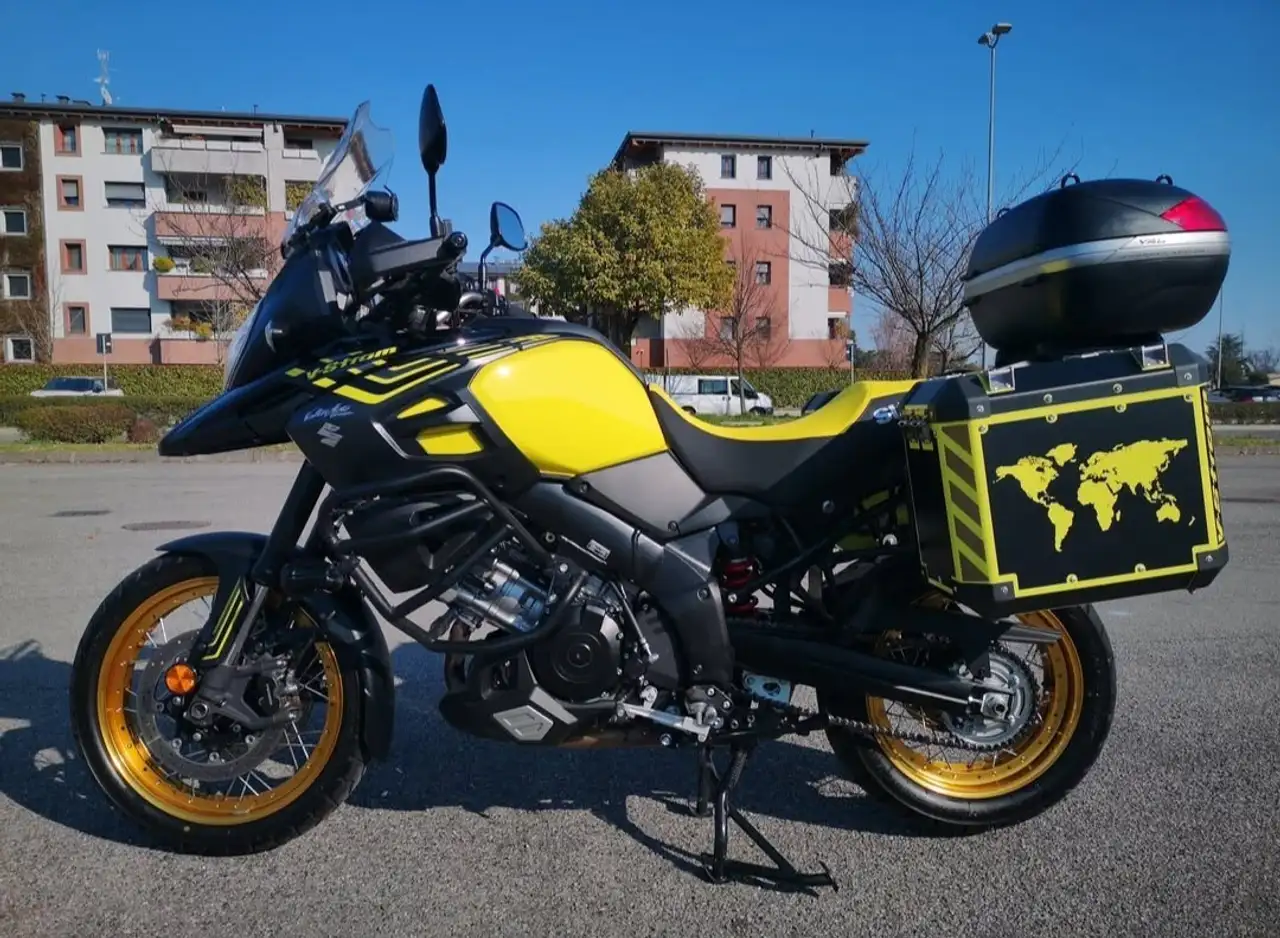 Suzuki V-Strom 1000