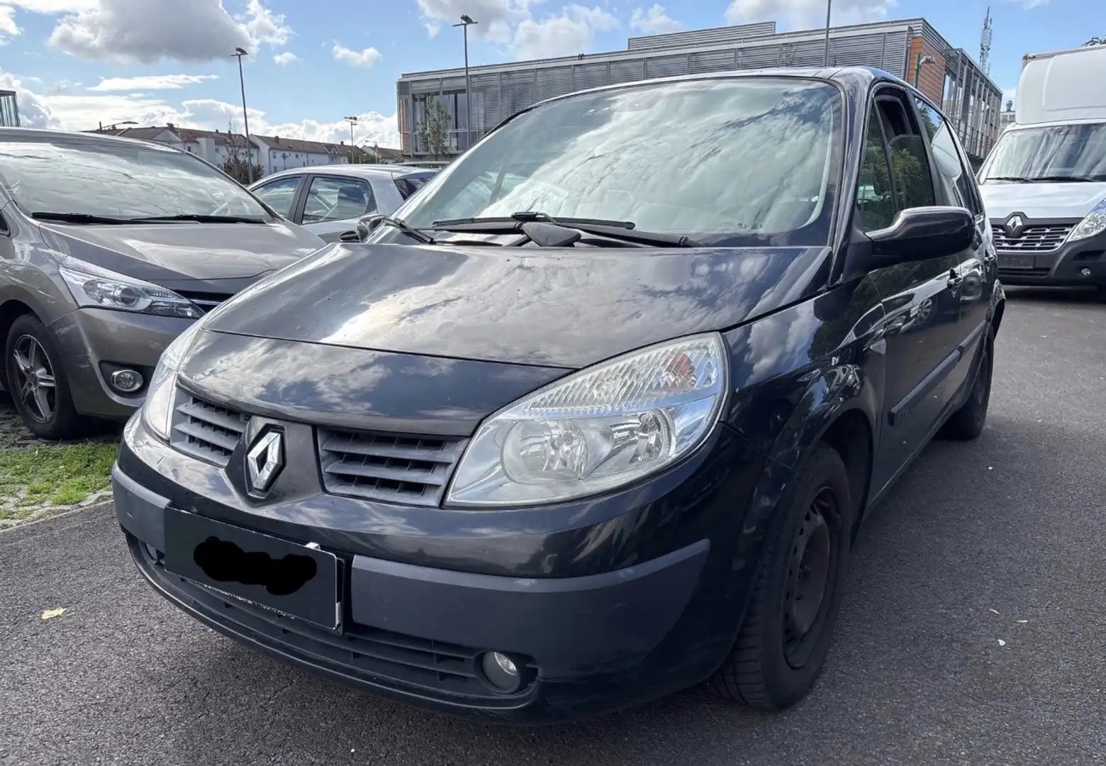 Renault Scenic Scénic Sky 06/2026 + 4 Monate - 2