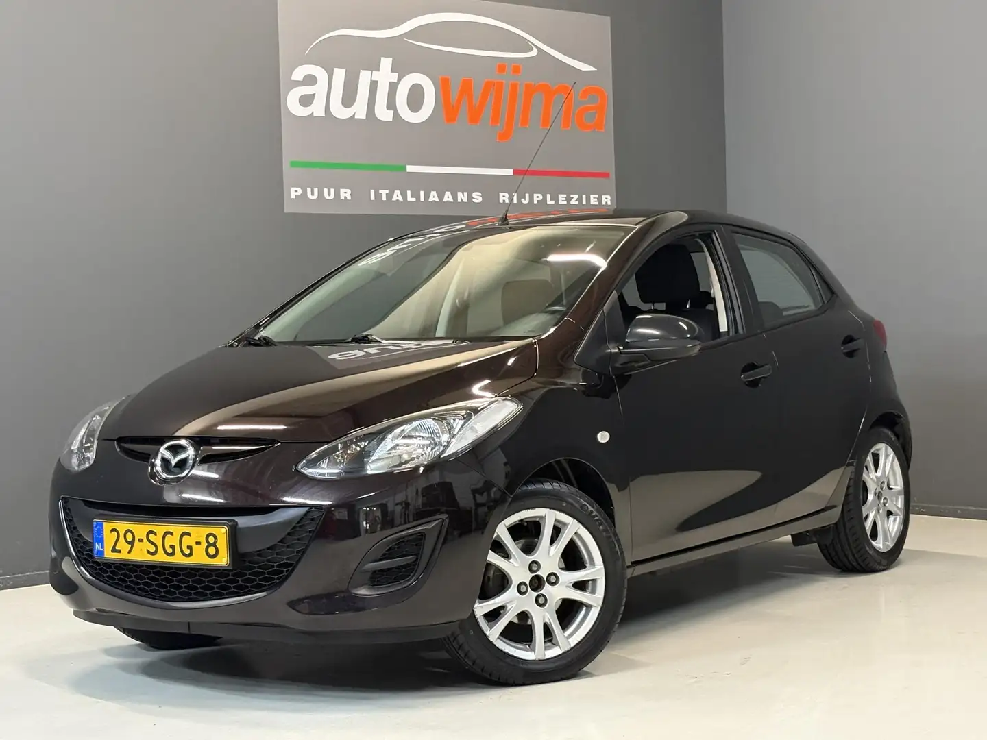 Mazda 2 1.3 BIFUEL Cool LPG, Trekhaak, Lichtmetalen velgen Brun - 1