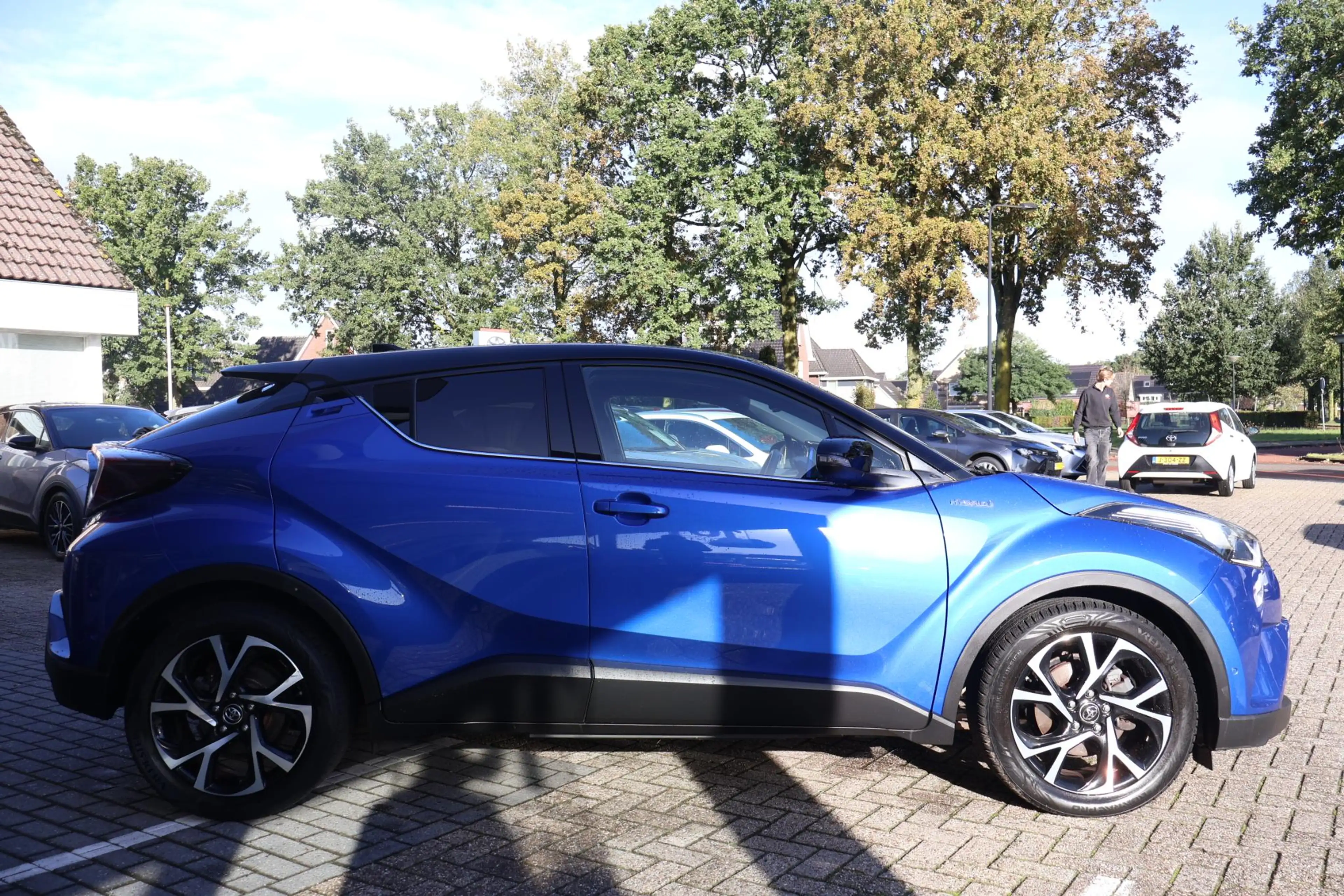 Toyota C-HR 1.8 Hybrid Bi-Tone STOEL/STUURVERW PARK-SENSOREN D — photo 8
