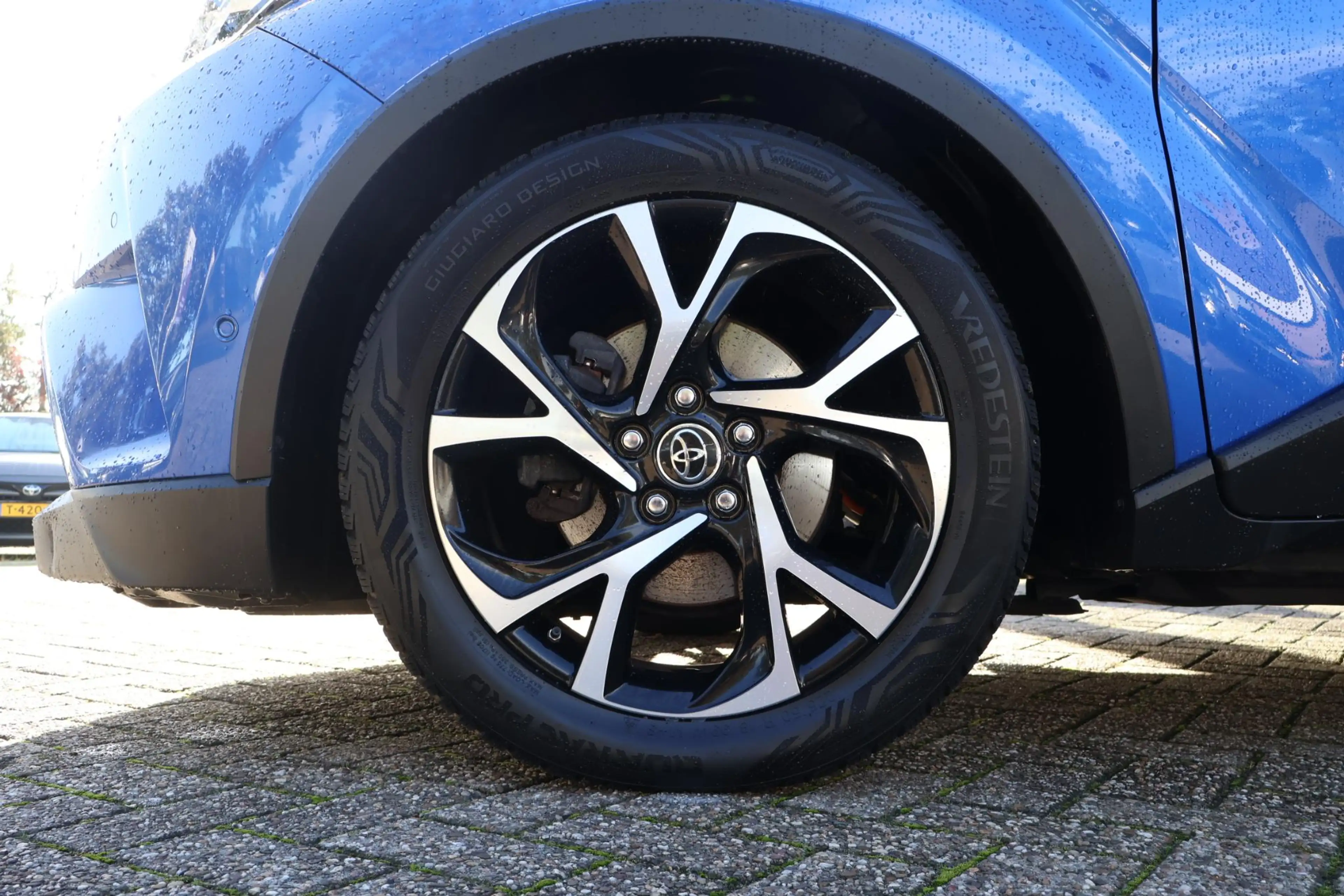 Toyota C-HR 1.8 Hybrid Bi-Tone STOEL/STUURVERW PARK-SENSOREN D — photo 13