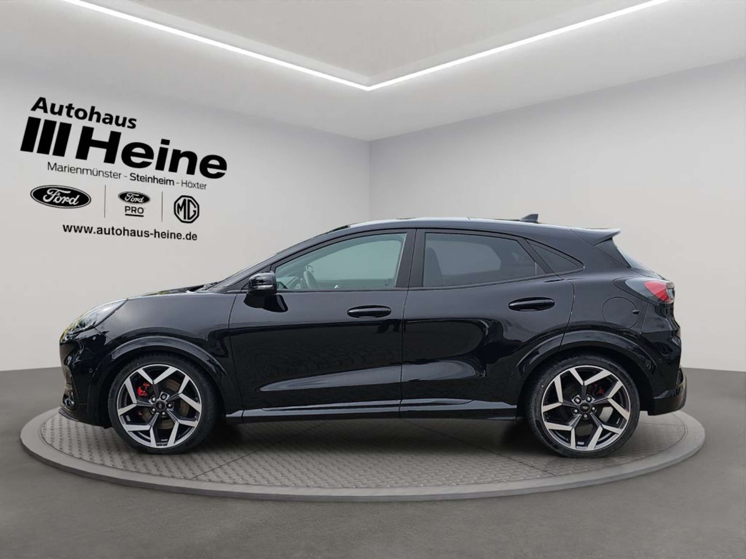 Fahrzeugabbildung Ford Puma ST X 1.5 Ltr. 200 PS *-Launch Control* - mit KI generiert/bearbeitet