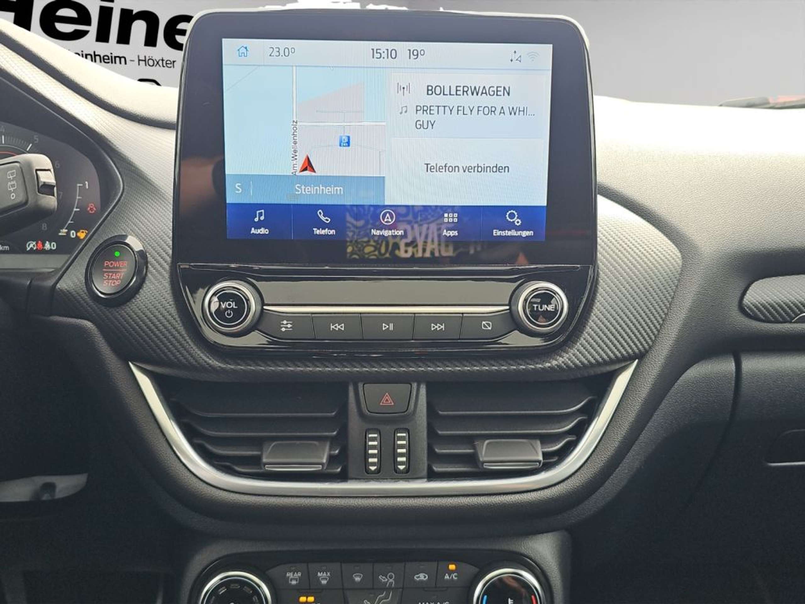 Fahrzeugabbildung Ford Puma ST X 1.5 Ltr. 200 PS *-Launch Control* - mit KI generiert/bearbeitet