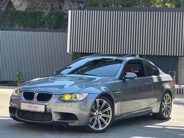 E92 Coupe / MANUELLE / TOIT OUVRANT /