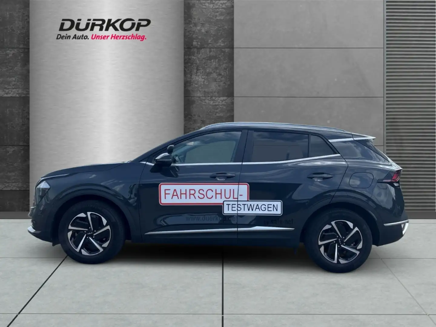 Kia Sportage 1.6T Vision Komfort-Paket *Fahrschule* (Intax) Nav Grau - 2