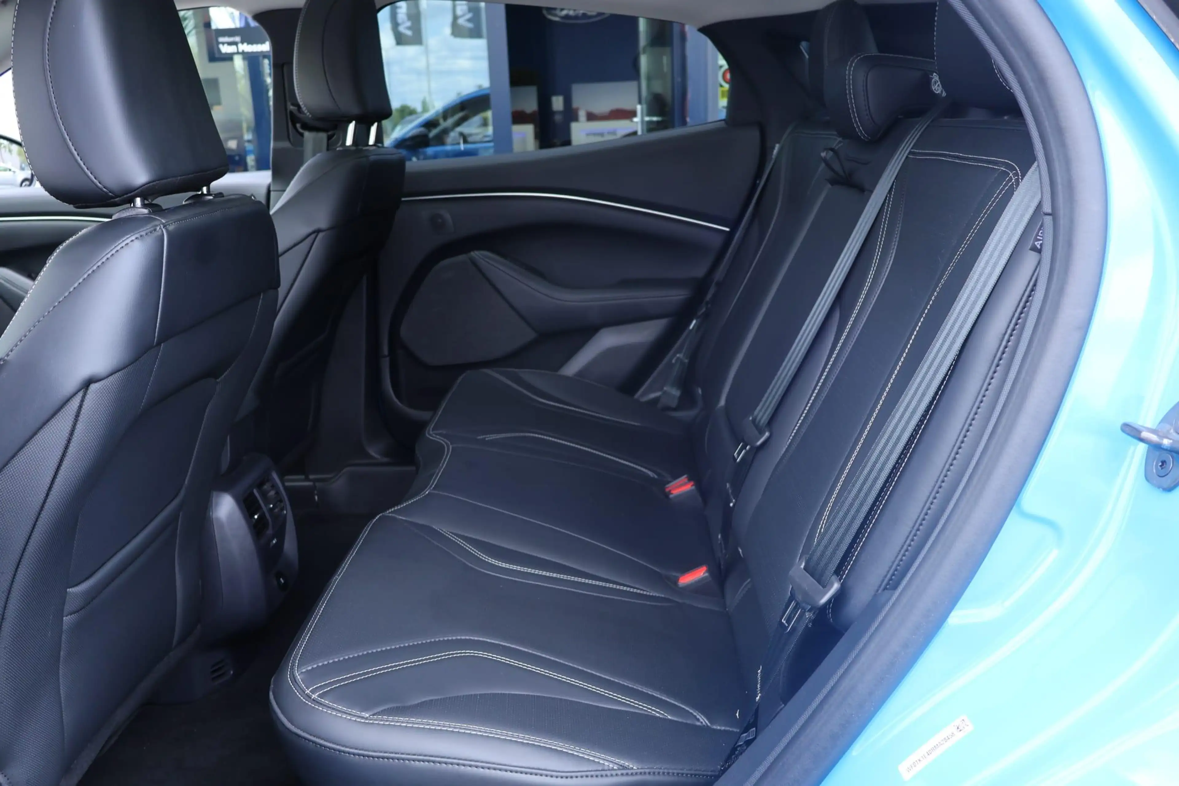 Ford Mustang Mach-E Standard RWD 73 kWh | Panorama | Adaptive Cruise | — photo 13