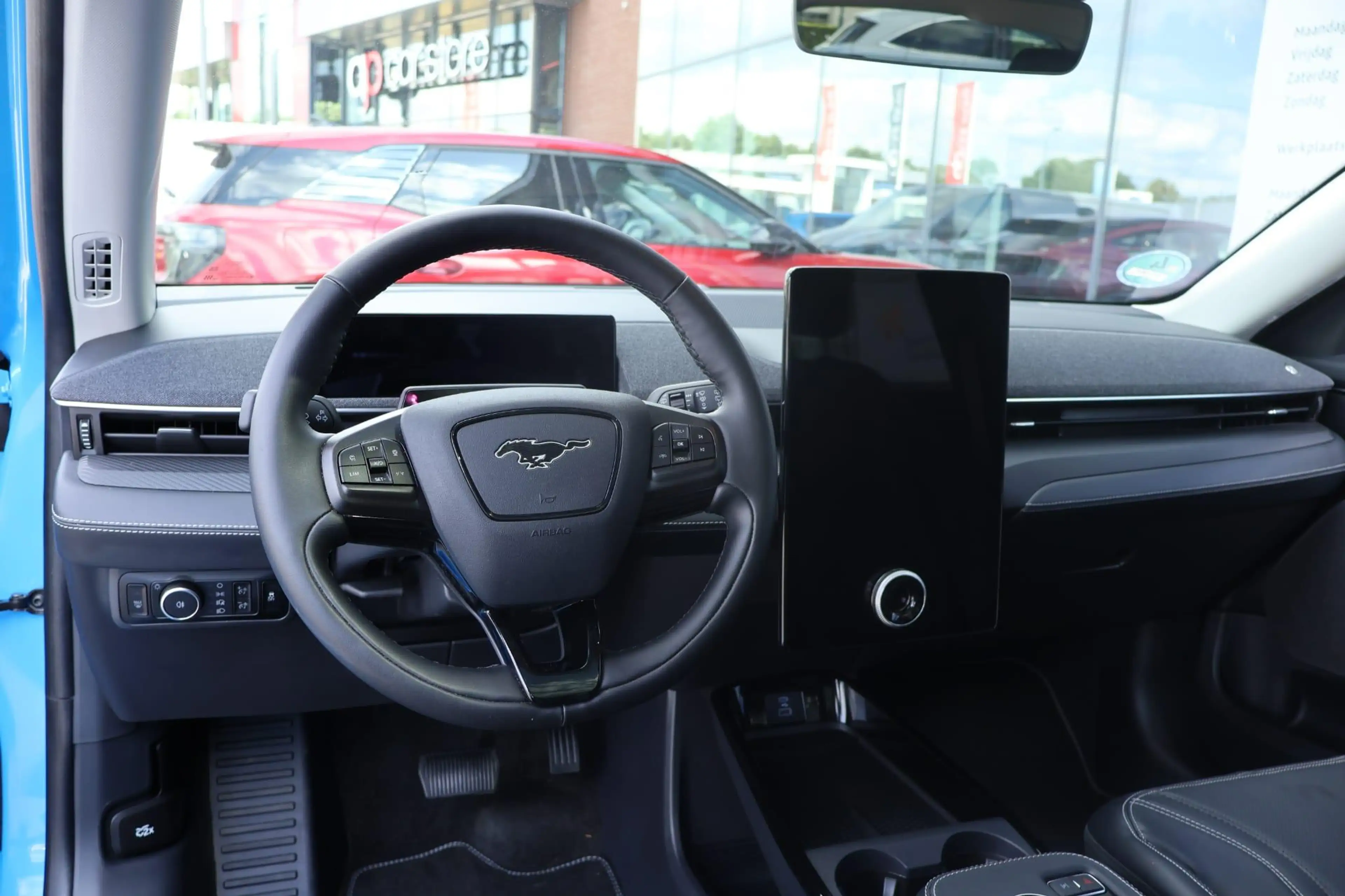 Ford Mustang Mach-E Standard RWD 73 kWh | Panorama | Adaptive Cruise | — photo 15