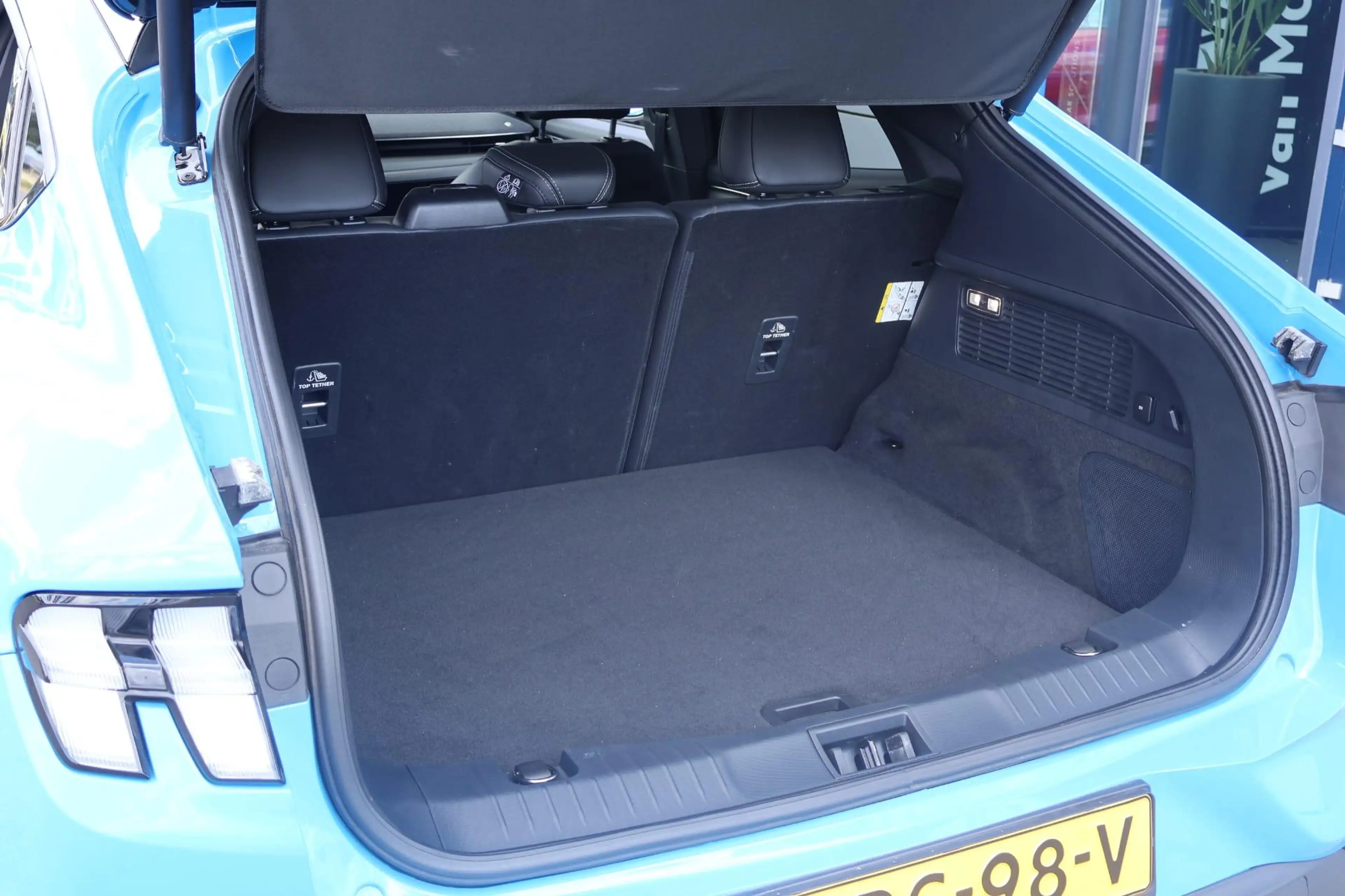 Ford Mustang Mach-E Standard RWD 73 kWh | Panorama | Adaptive Cruise | — photo 7