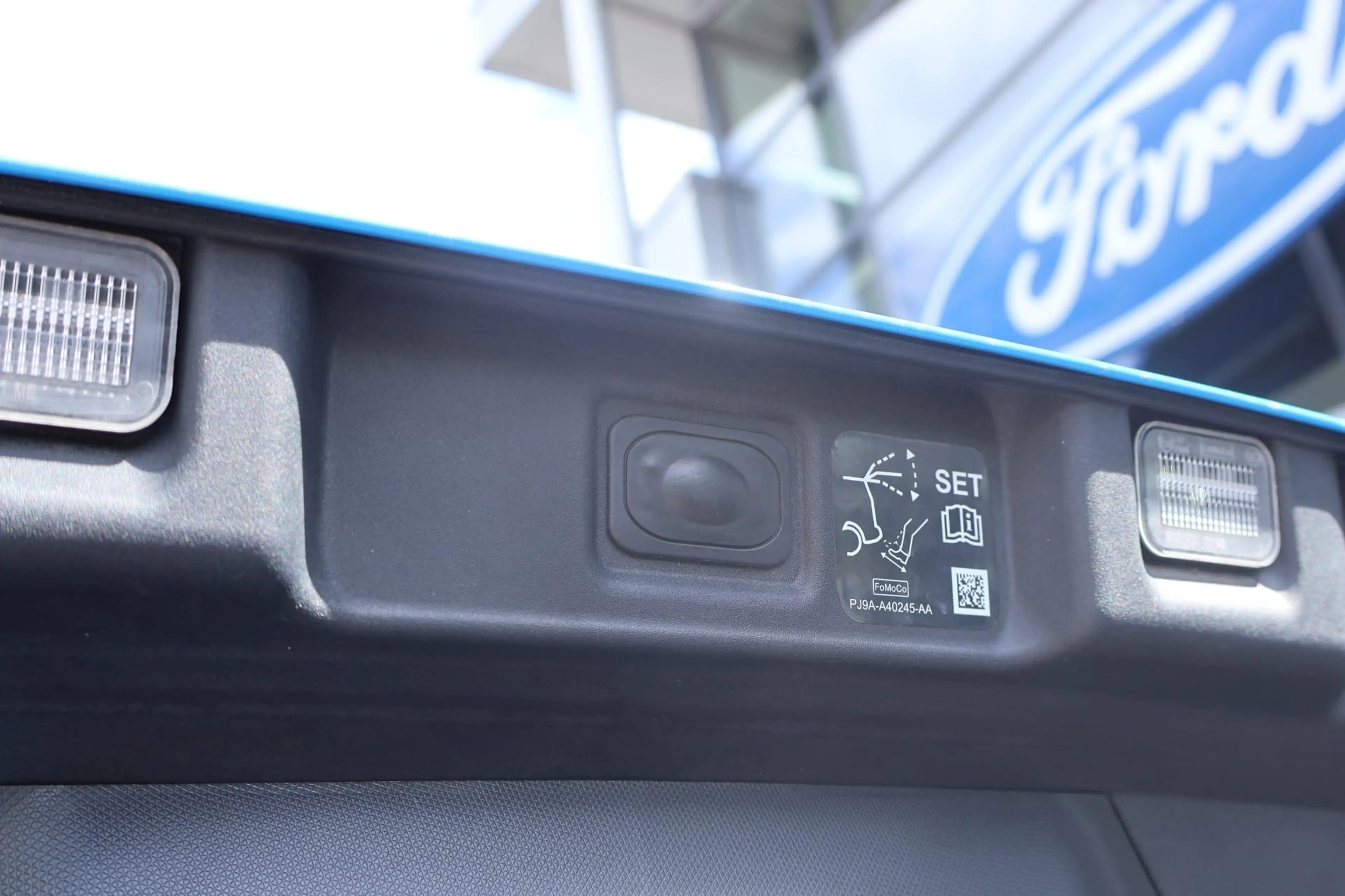 Ford Mustang Mach-E Standard RWD 73 kWh | Panorama | Adaptive Cruise | — photo 8