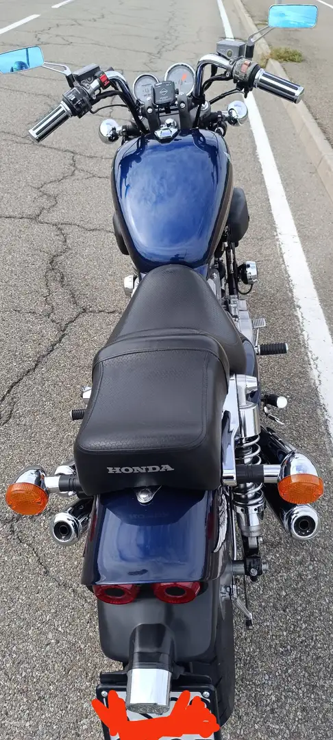 Honda VF 750 Blauw - 1