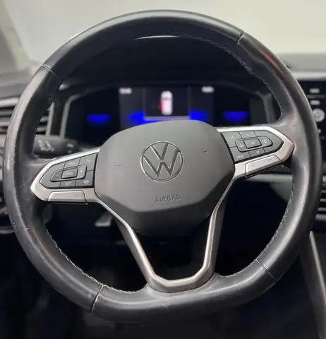 Volkswagen Polo view 10