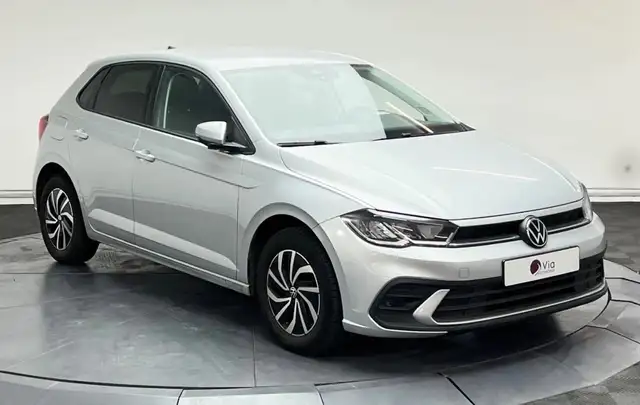 Volkswagen Polo view 2