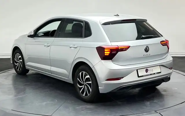 Volkswagen Polo view 6